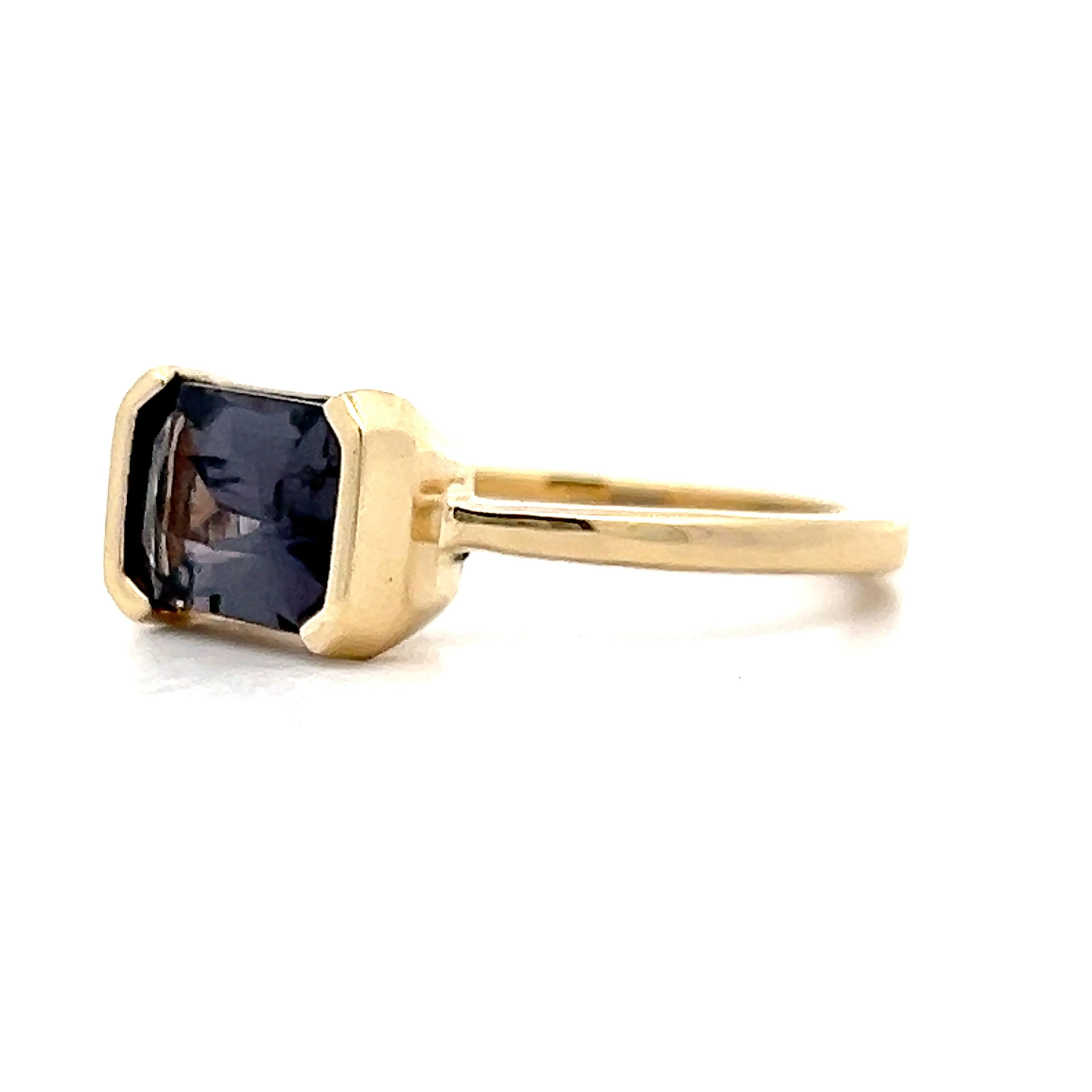 1.90 Emerald Cut Spinel Engagement Ring in Yellow Gold - Image 2