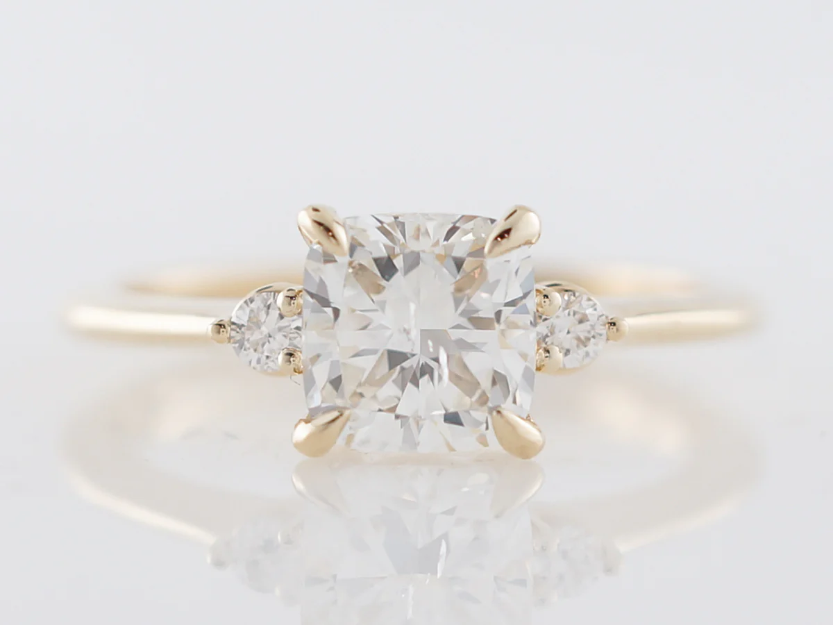 1 Carat Cushion Cut Diamond Engagement Ring in Yellow Gold