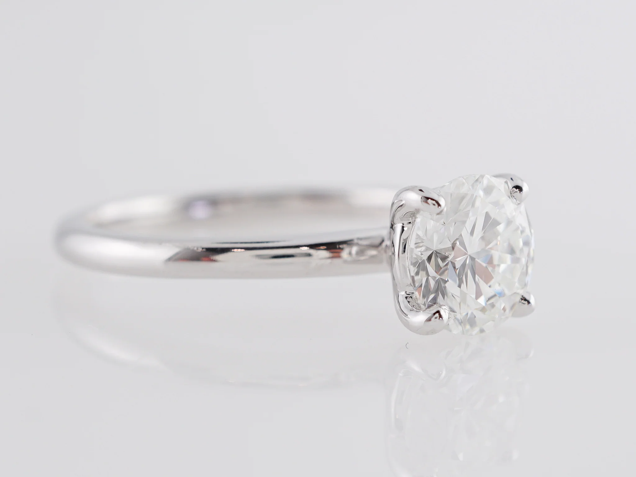 1 Carat GIA Diamond Engagement Ring in White Gold - Image 3