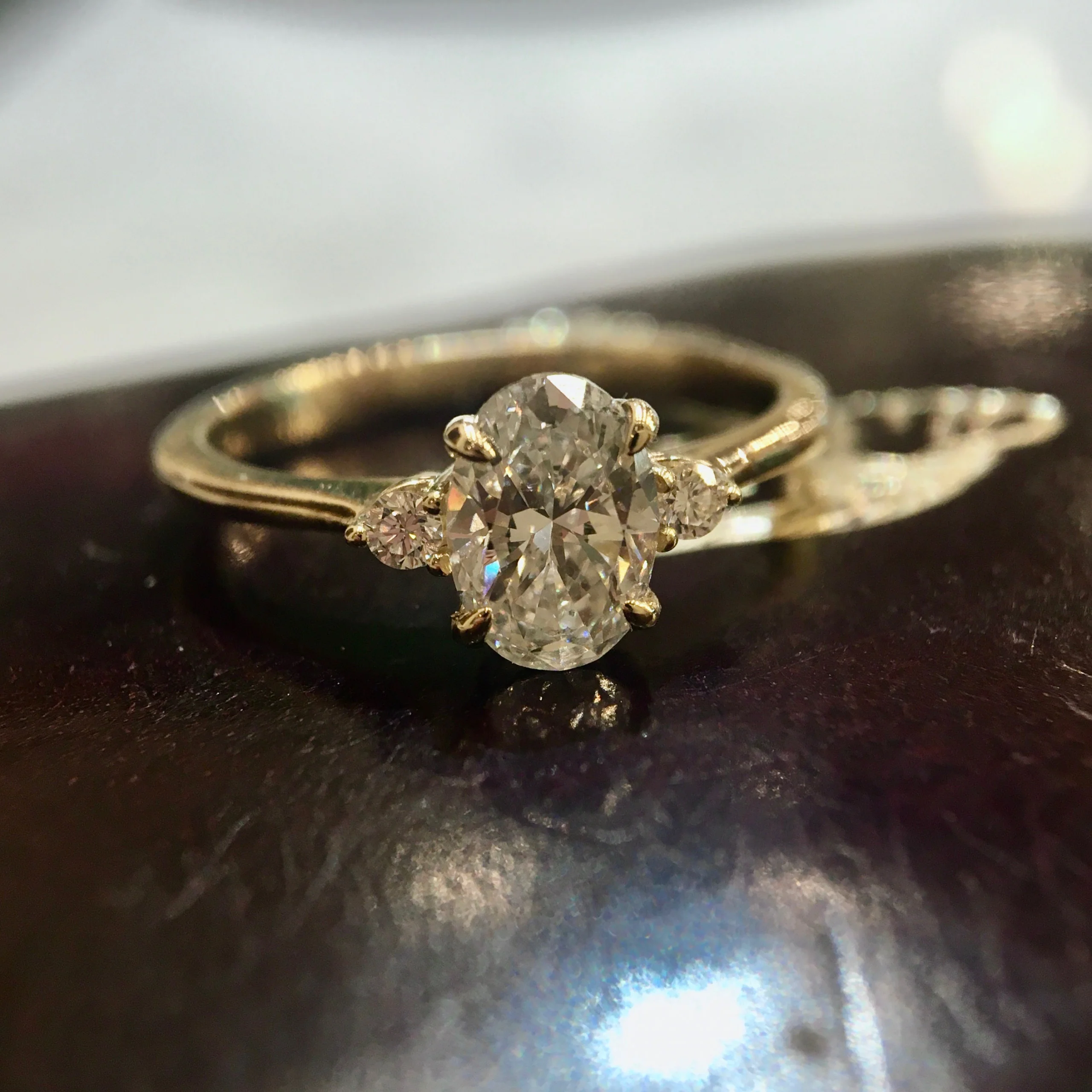 1 Carat Oval Diamond Engagement Ring in Yellow Gold - Image 6