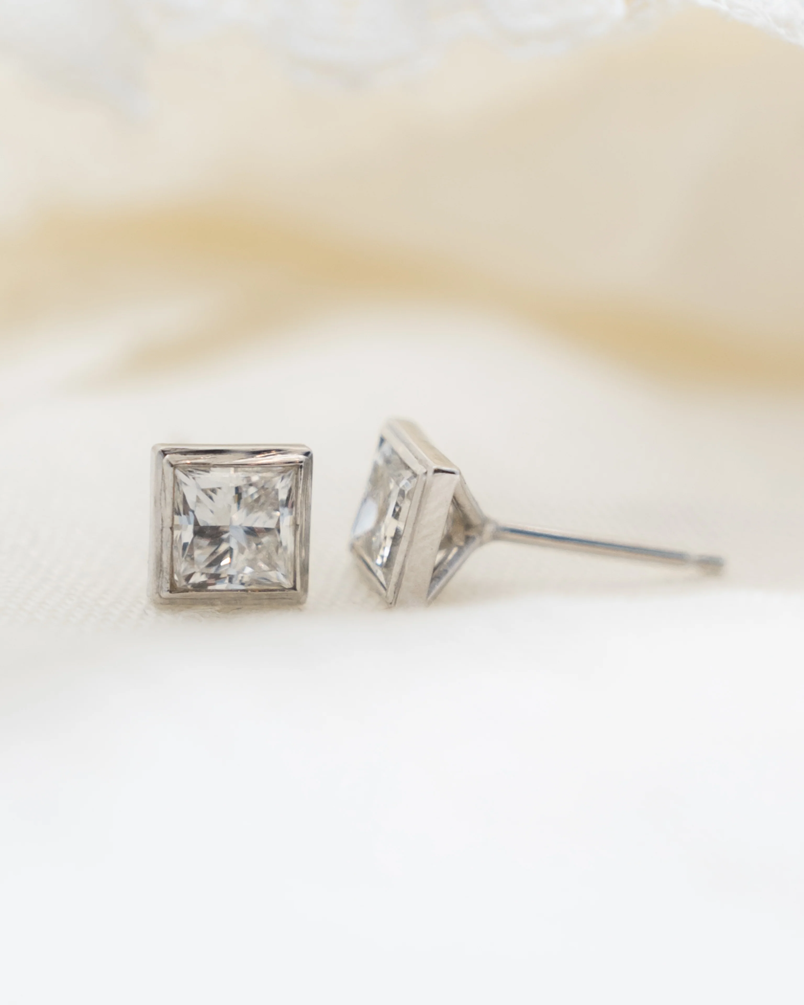 1 Carat Princess Cut Diamond Stud Earrings in 14k - Image 5