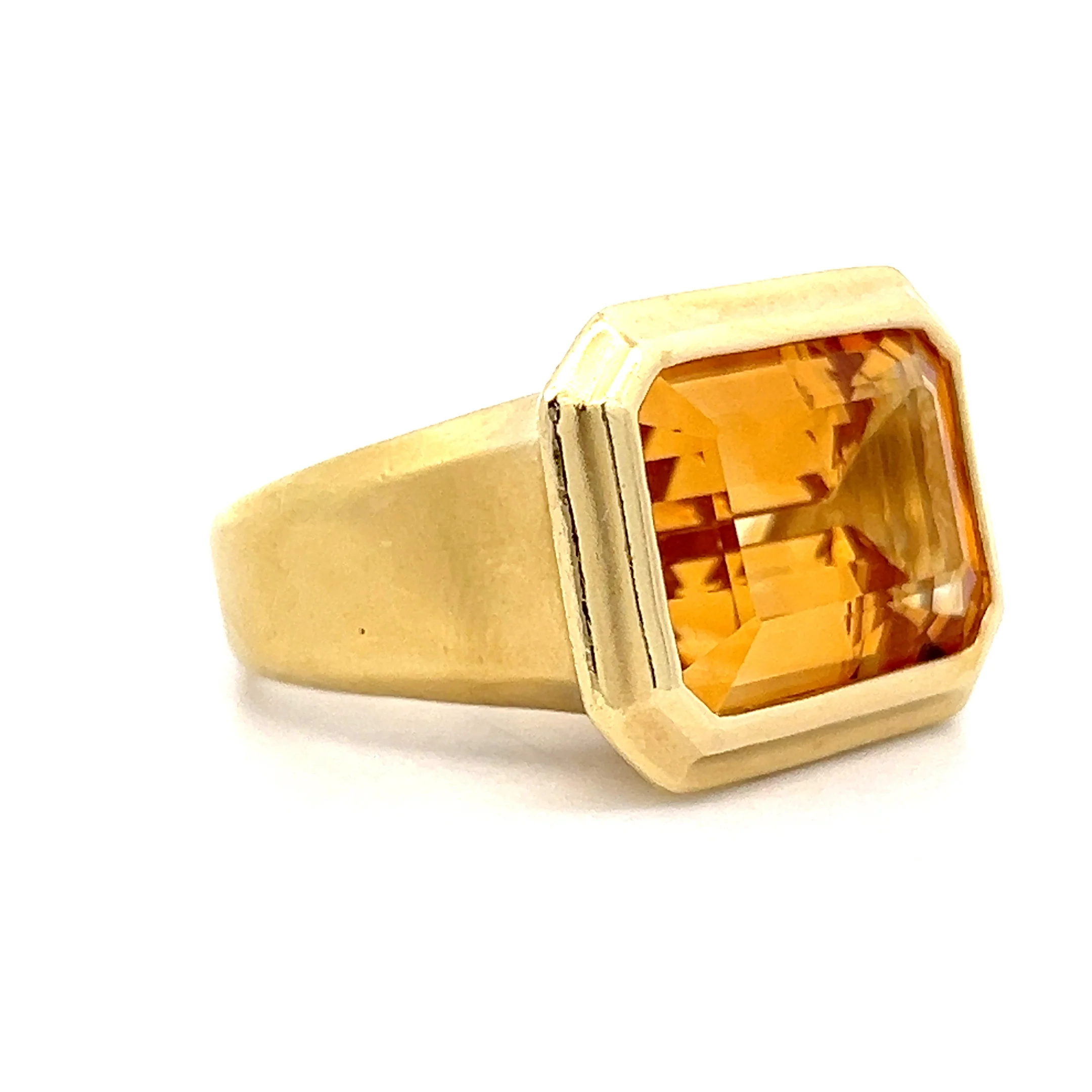 10.44 Citrine Statement Ring in 18k Yellow Gold - Image 3