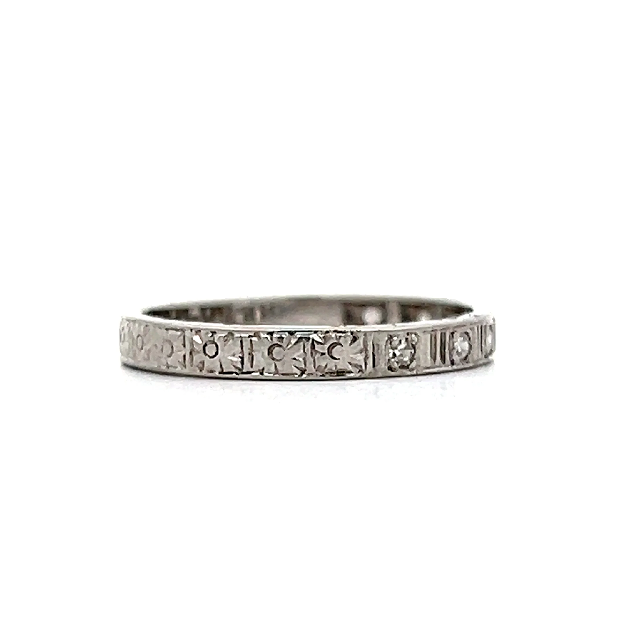 .10 Antique Deco Single Cut Diamond Wedding Band in 18k - Image 3