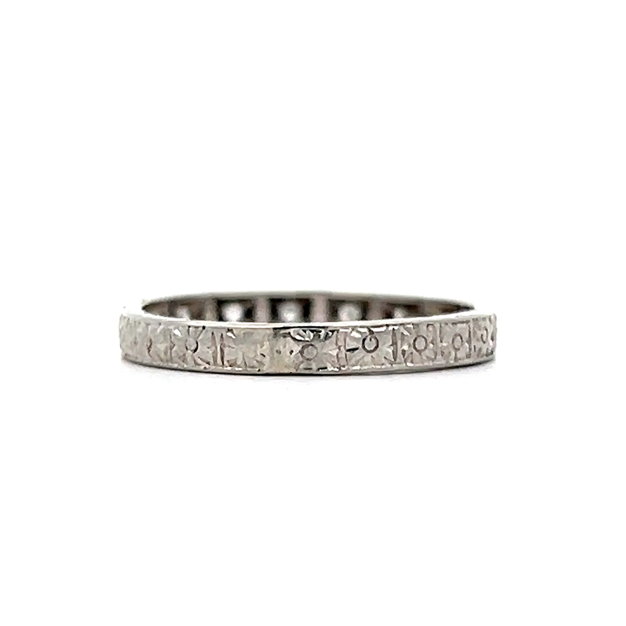 .10 Antique Deco Single Cut Diamond Wedding Band in 18k - Image 4
