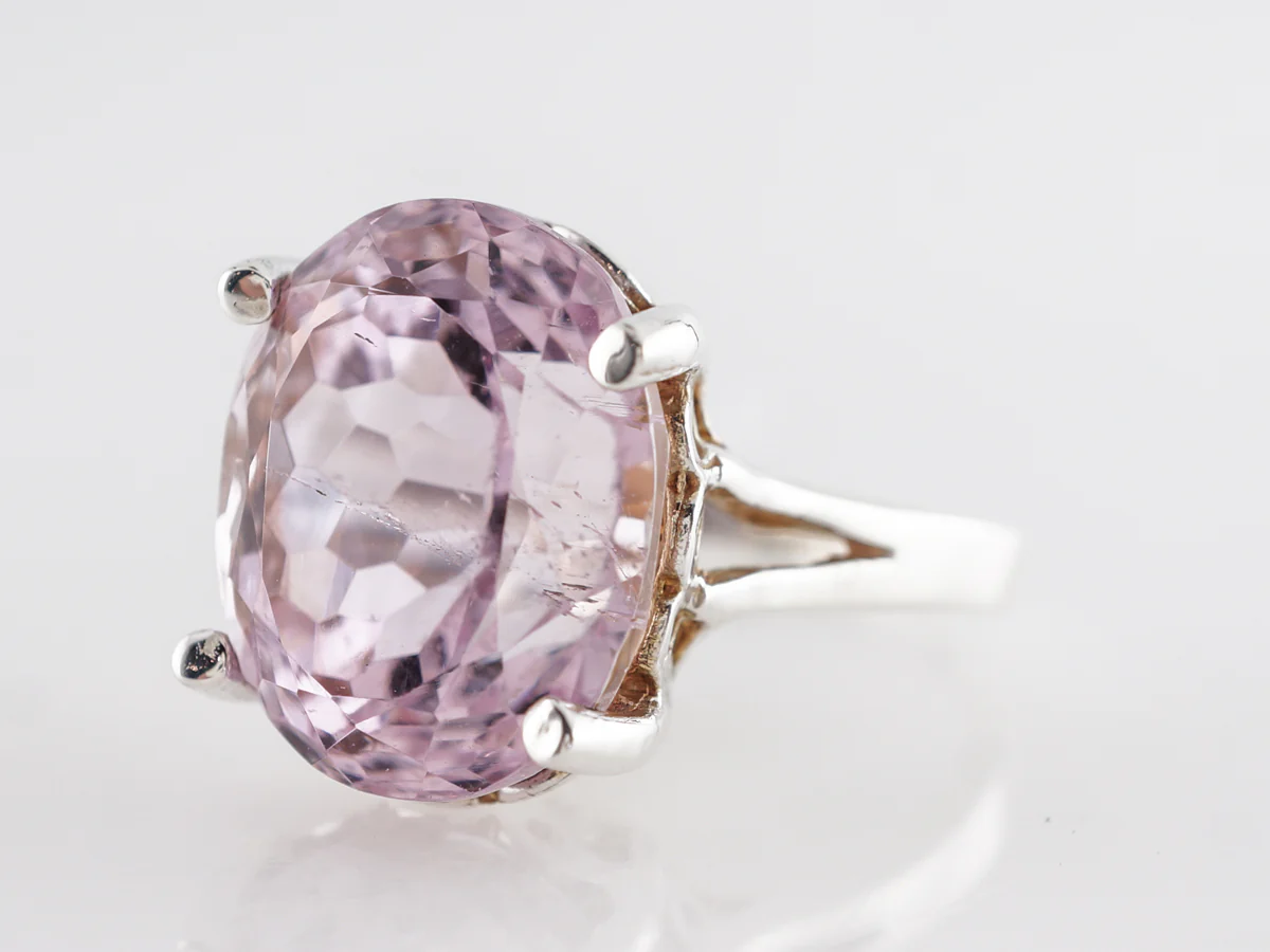 10 Carat Oval Kunzite Cocktail Ring in 14k White Gold - Image 2