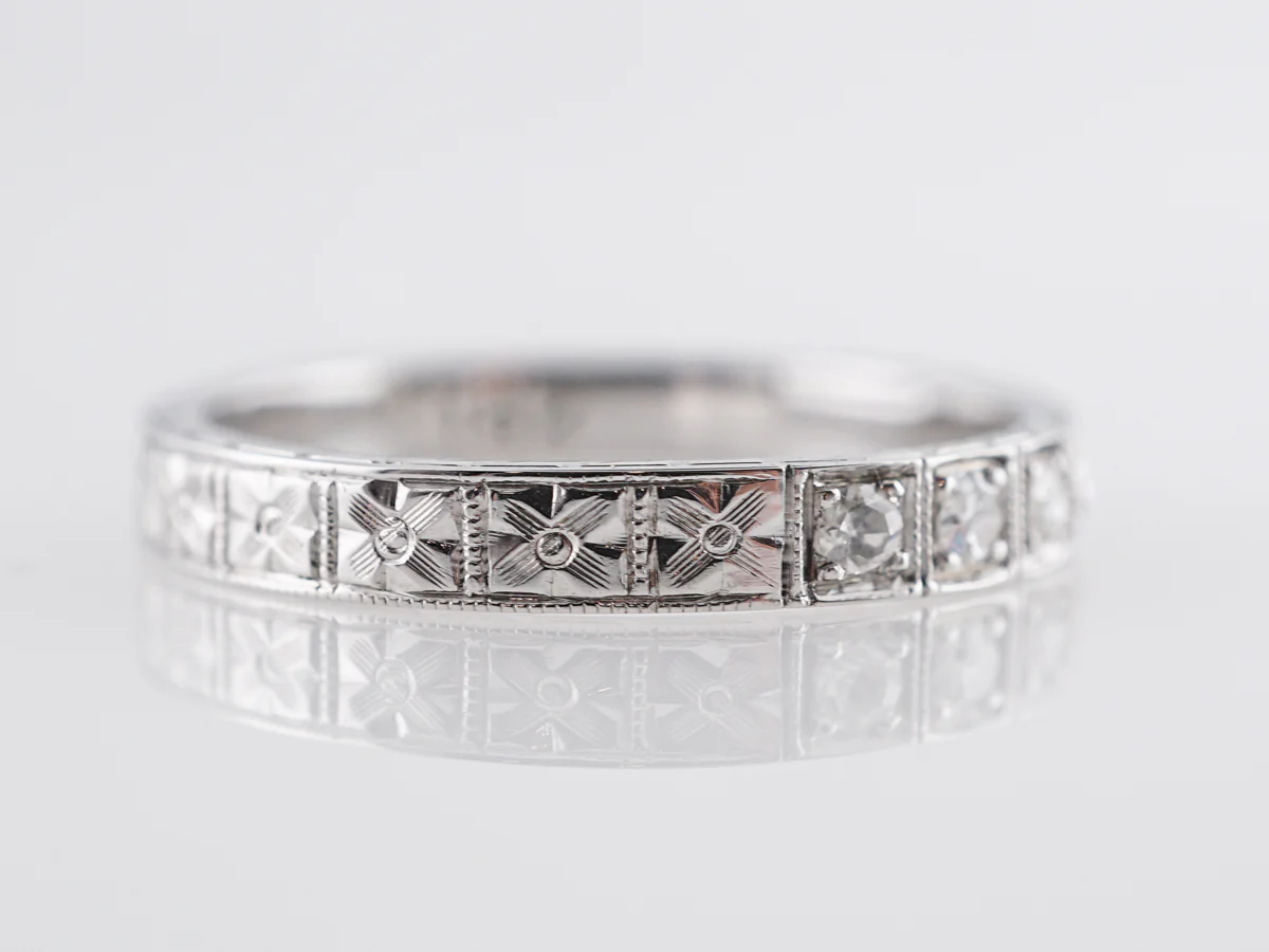 .10 Deco Single Cut Diamond Wedding Band in 18K White Gold - Image 2