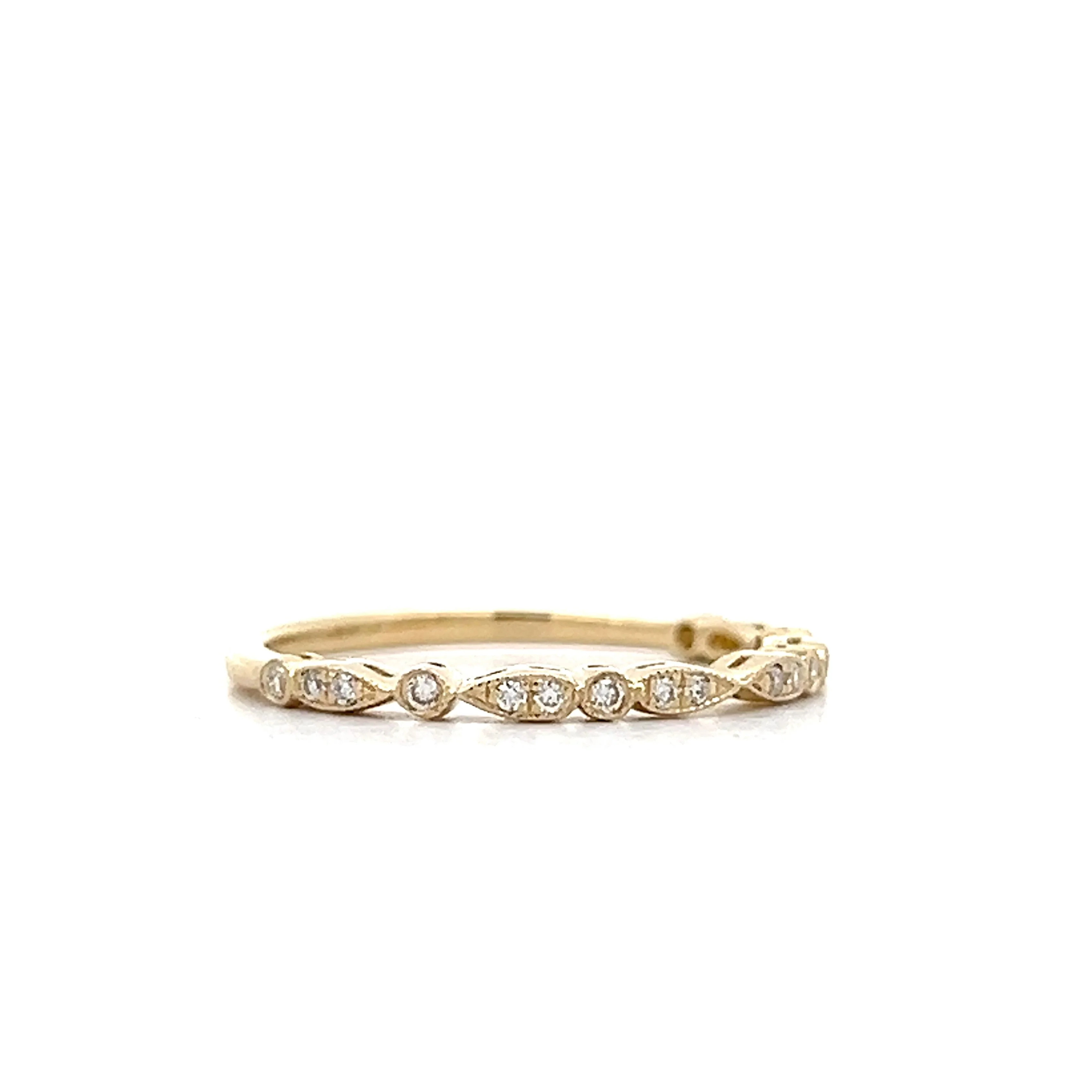 .10 Diamond Wedding Band in 14k Yellow Gold - Image 3