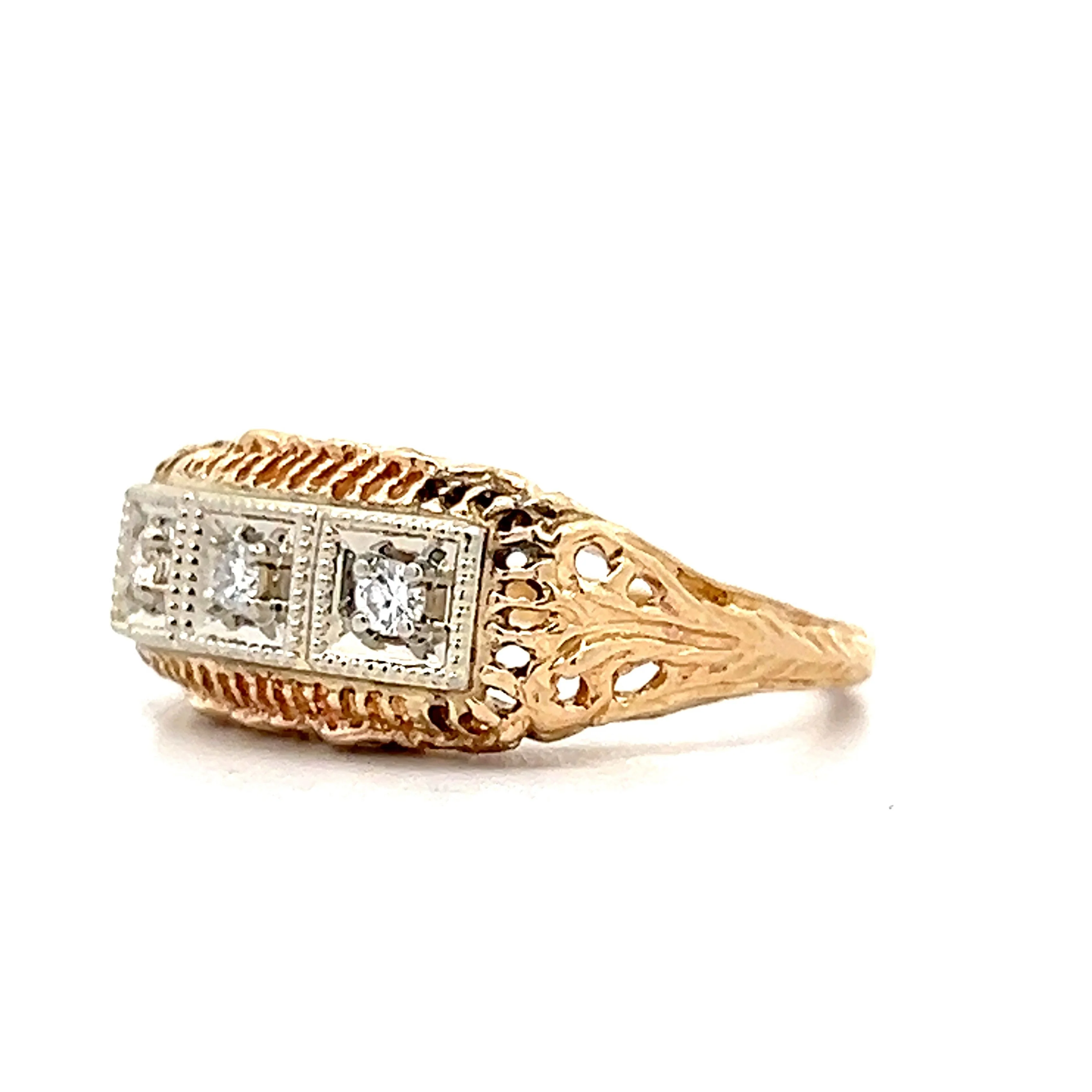 .10 Retro Three Stone Orange Blossom Ring in 10k - Image 2