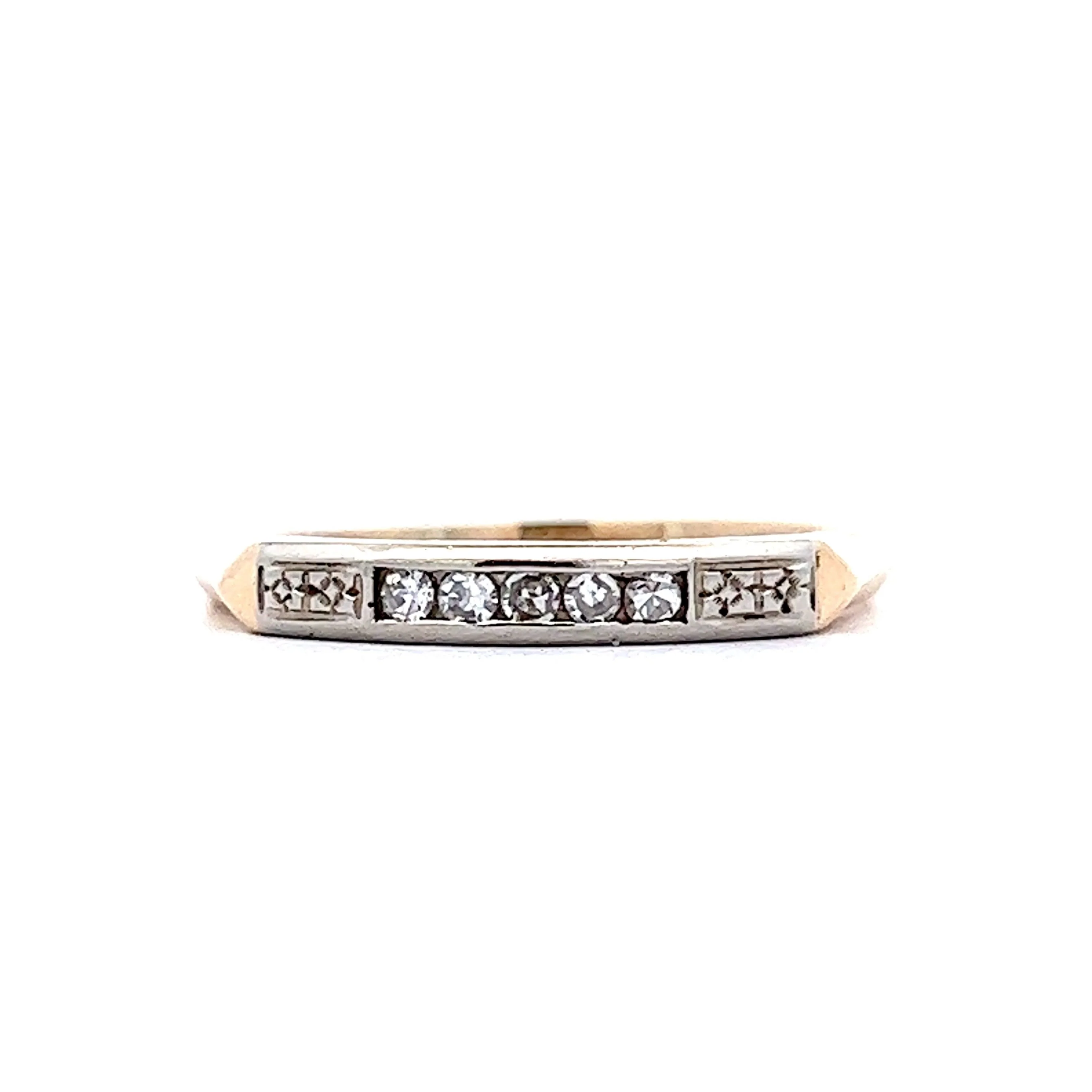 .10 Retro Two-Toned Diamond Wedding Band in 14k Yellow Gold