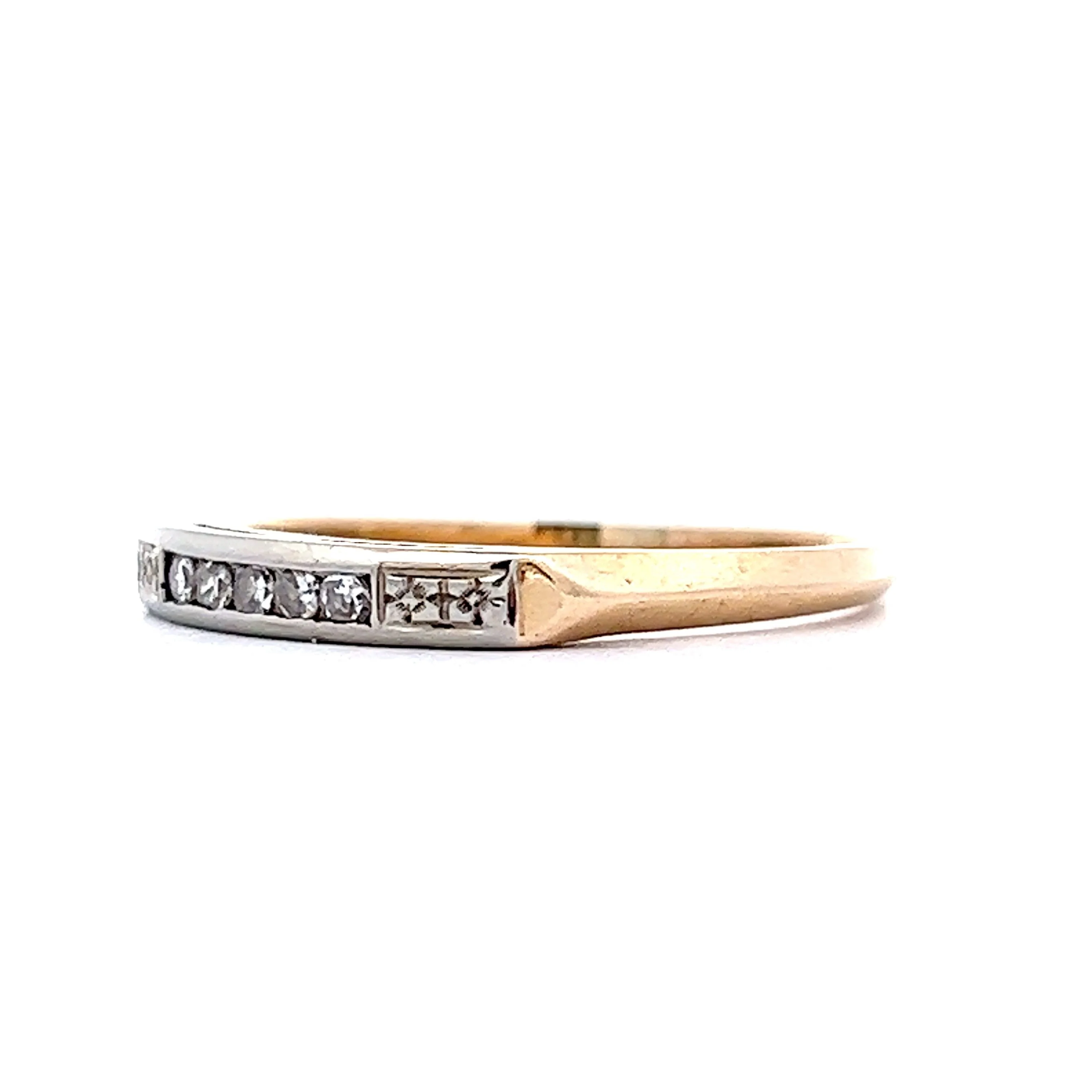 .10 Retro Two-Toned Diamond Wedding Band in 14k Yellow Gold - Image 2