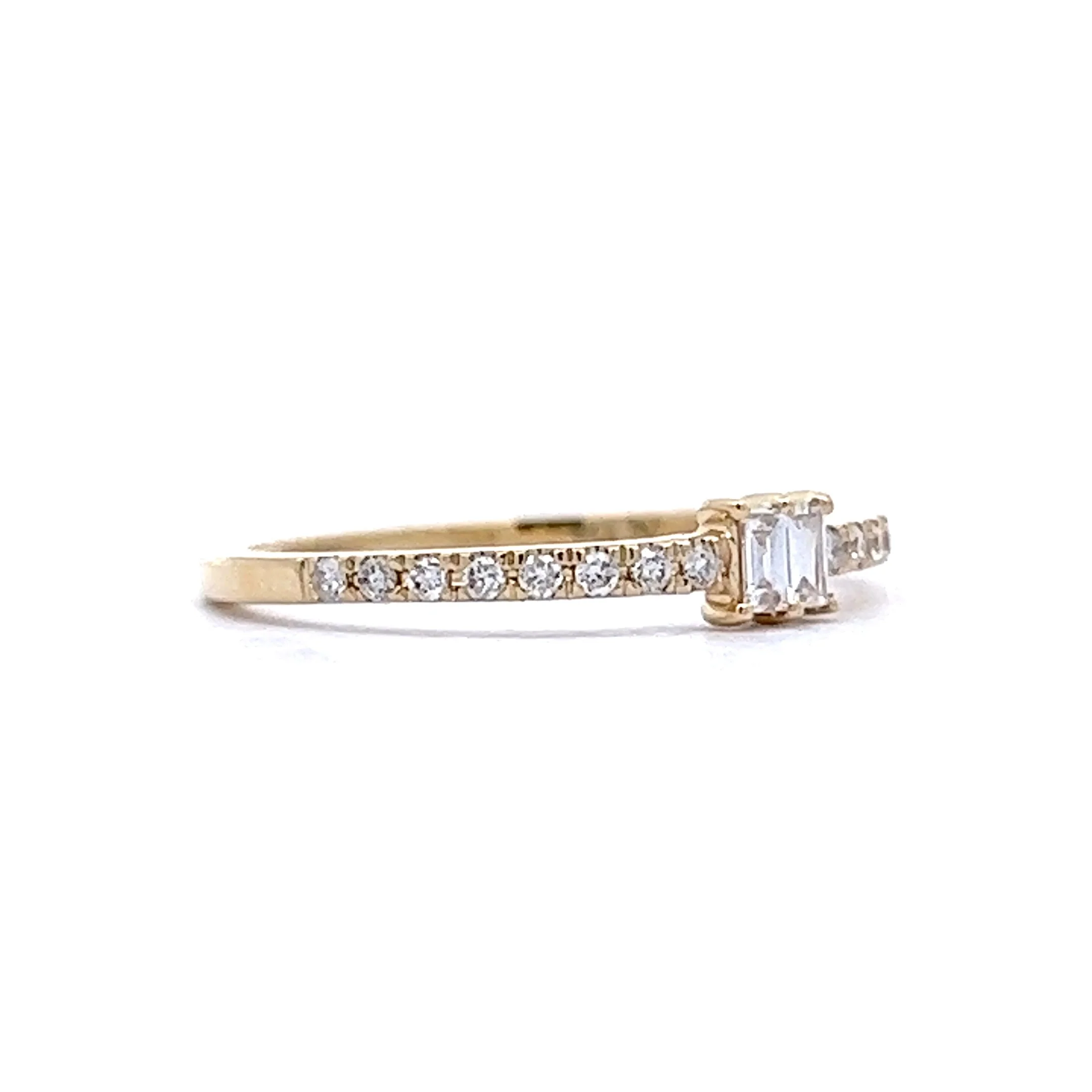 Baguette & Round Brilliant Diamond Stacking Band in 14k Yellow Gold - Image 3