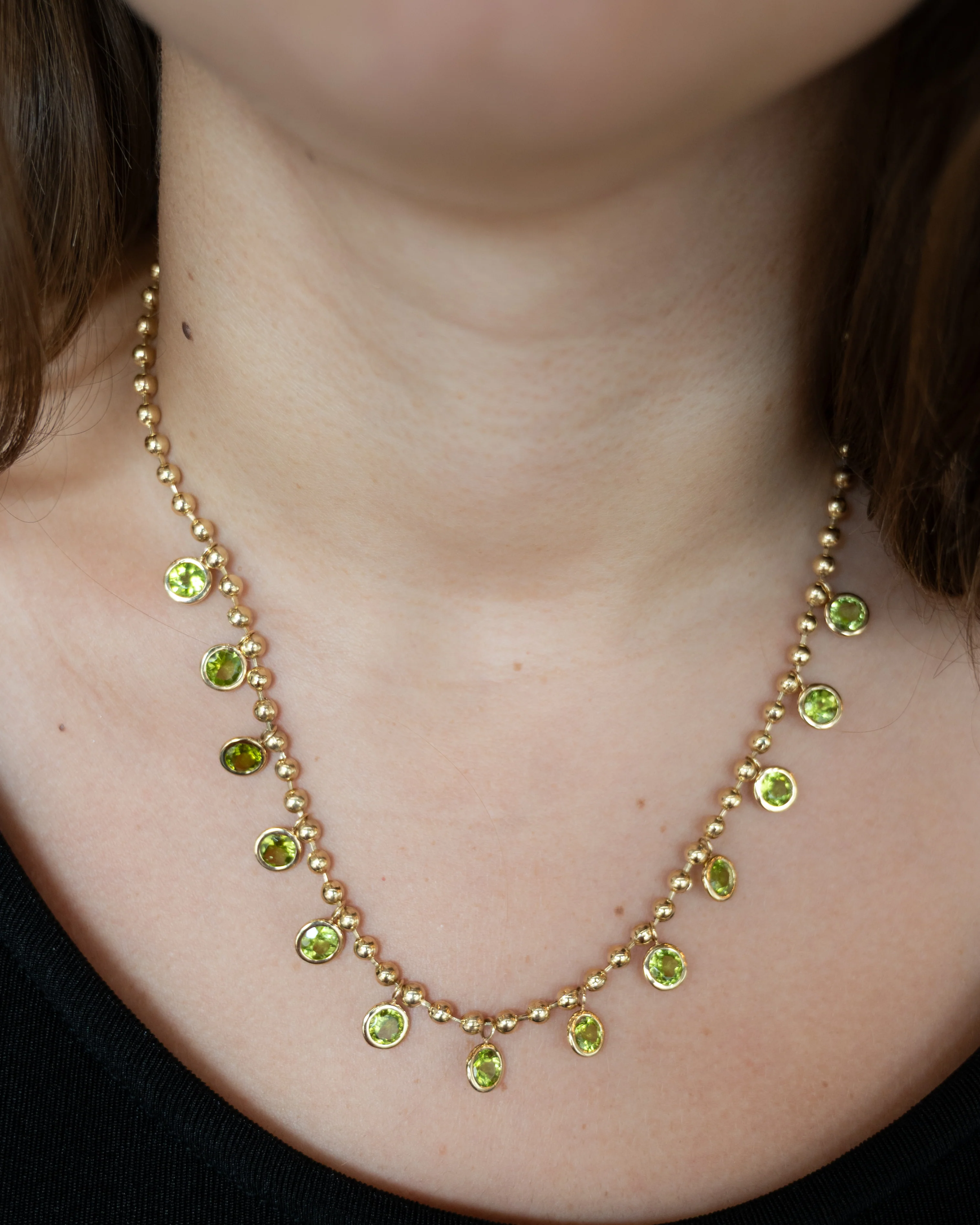 11.39 Peridot Dangle Necklace in 14k Yellow Gold - Image 5