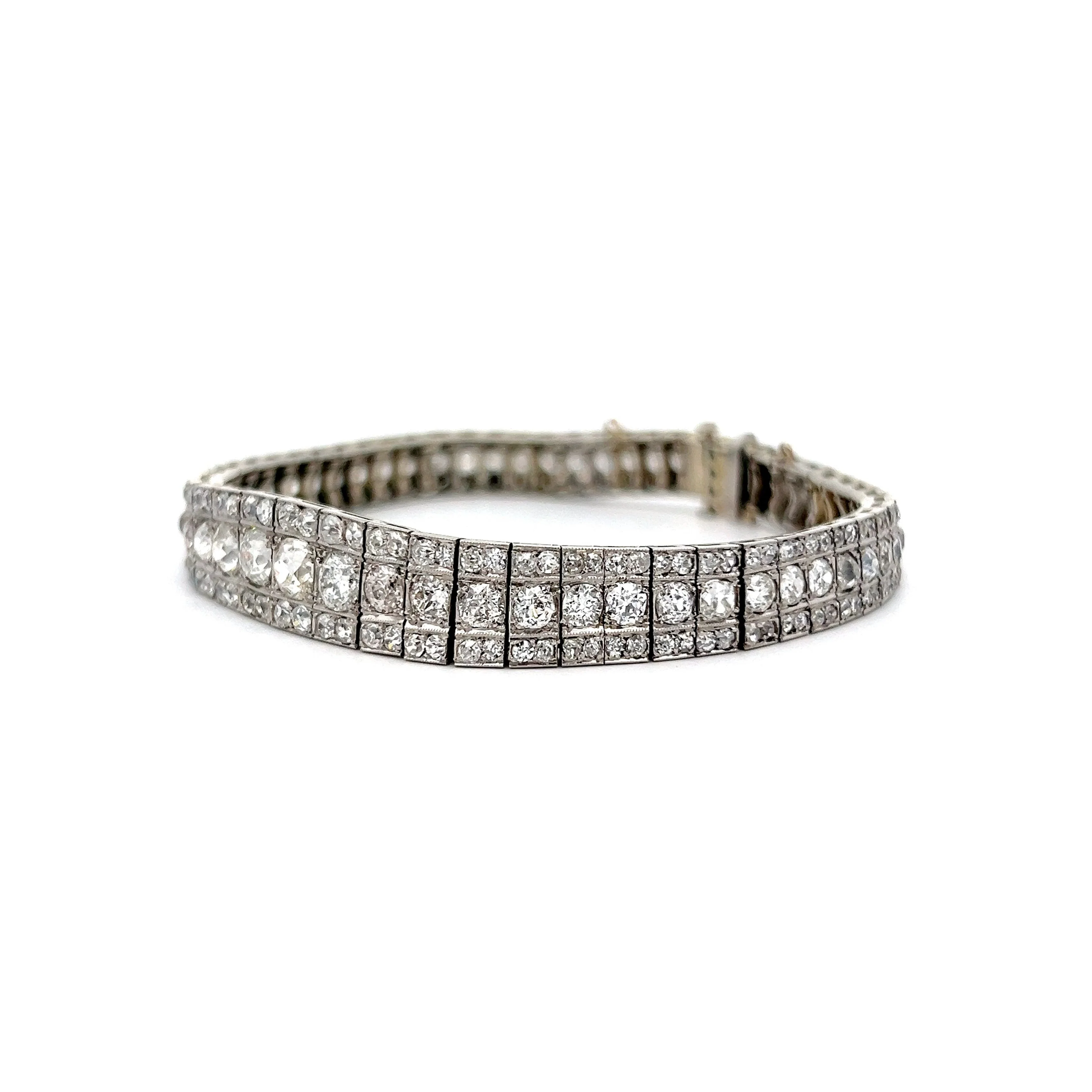 11.75 Antique Art Deco Diamond Bracelet in Platinum - Image 2