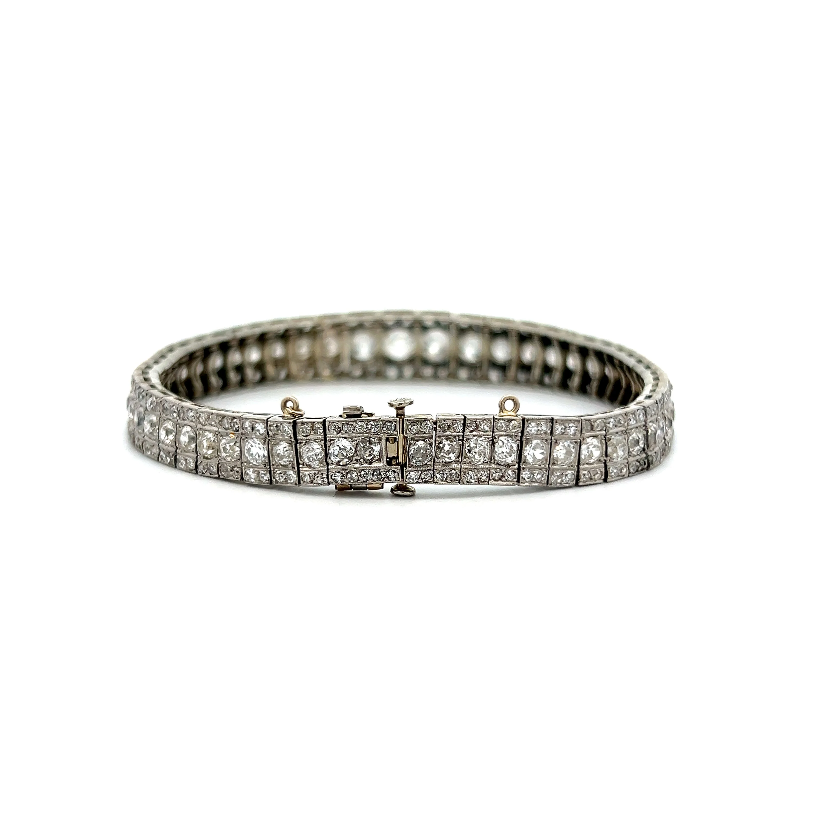 11.75 Antique Art Deco Diamond Bracelet in Platinum - Image 4