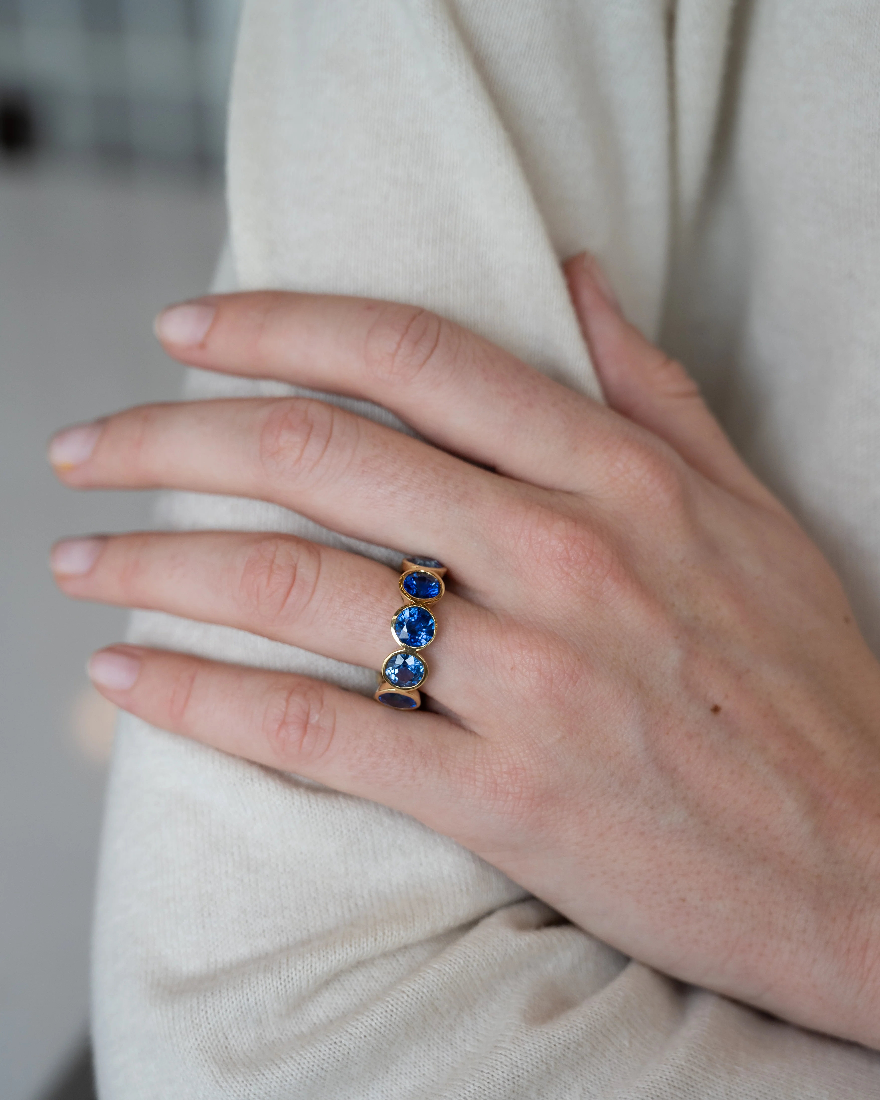 11.79 Blue Sapphire Eternity Band 18k Yellow Gold - Image 8