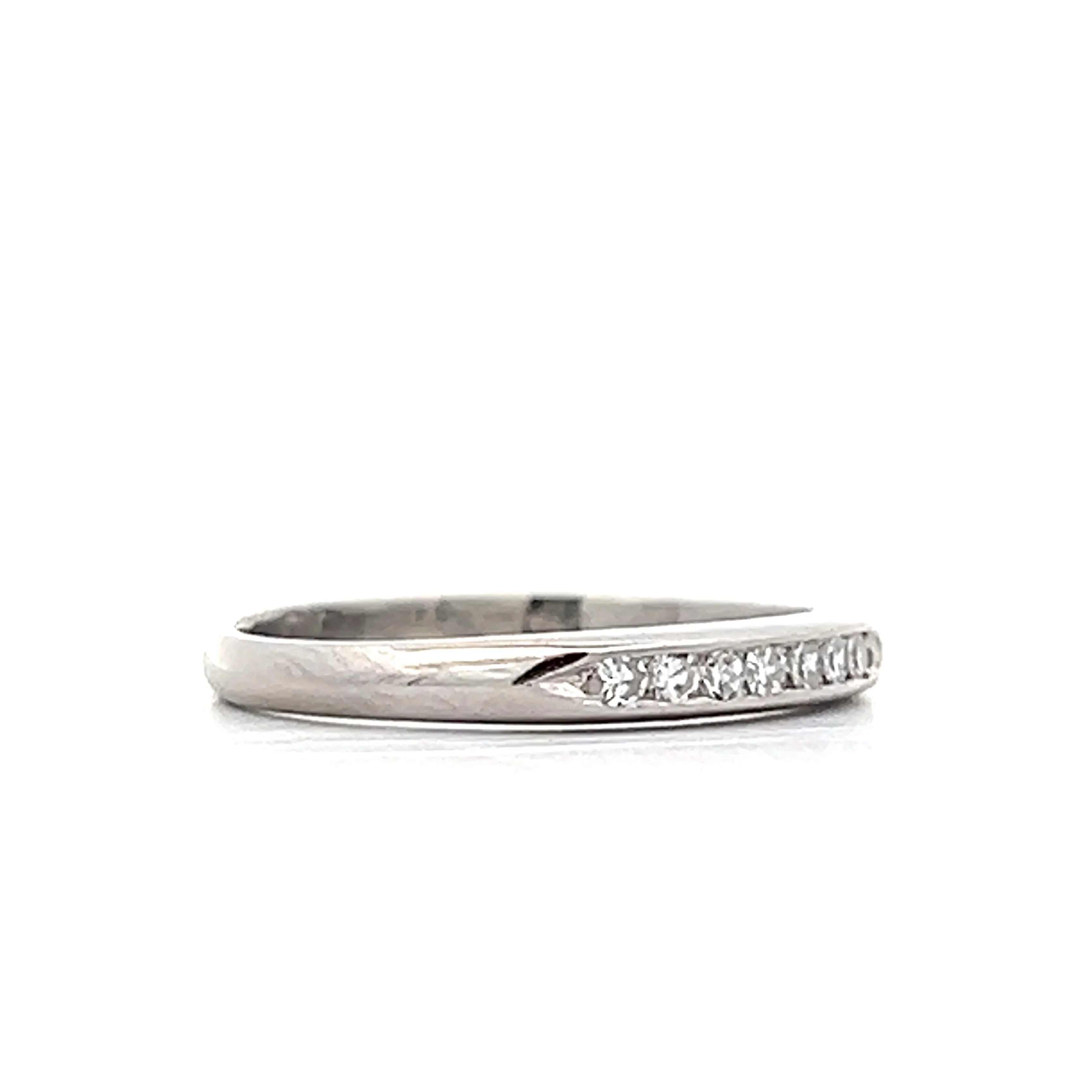 .11 Vintage 1950s Diamond Wedding Band in Platinum - Image 3