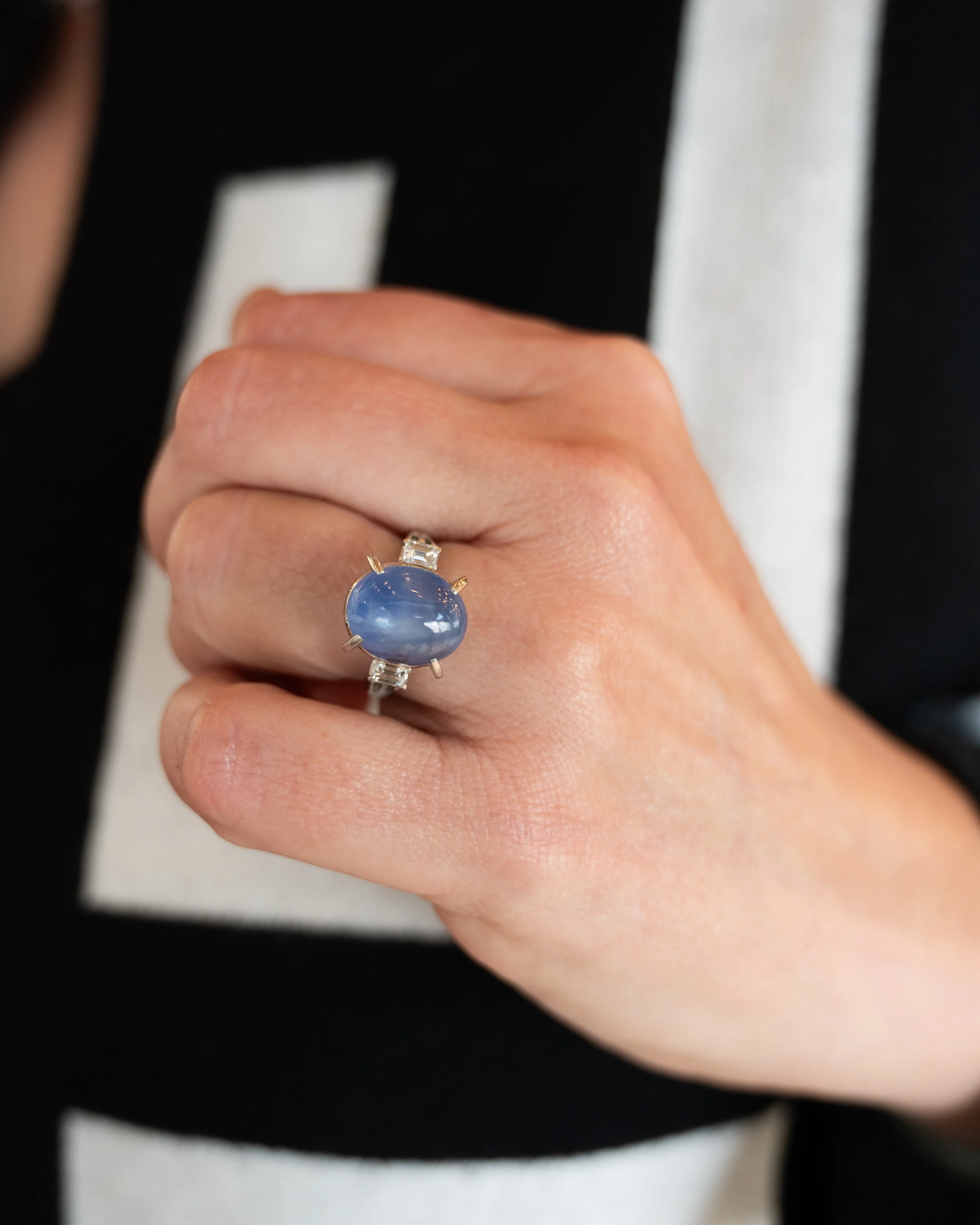 12.08 Star Cabochon Cut Sapphire Cocktail Ring in Platinum - Image 8