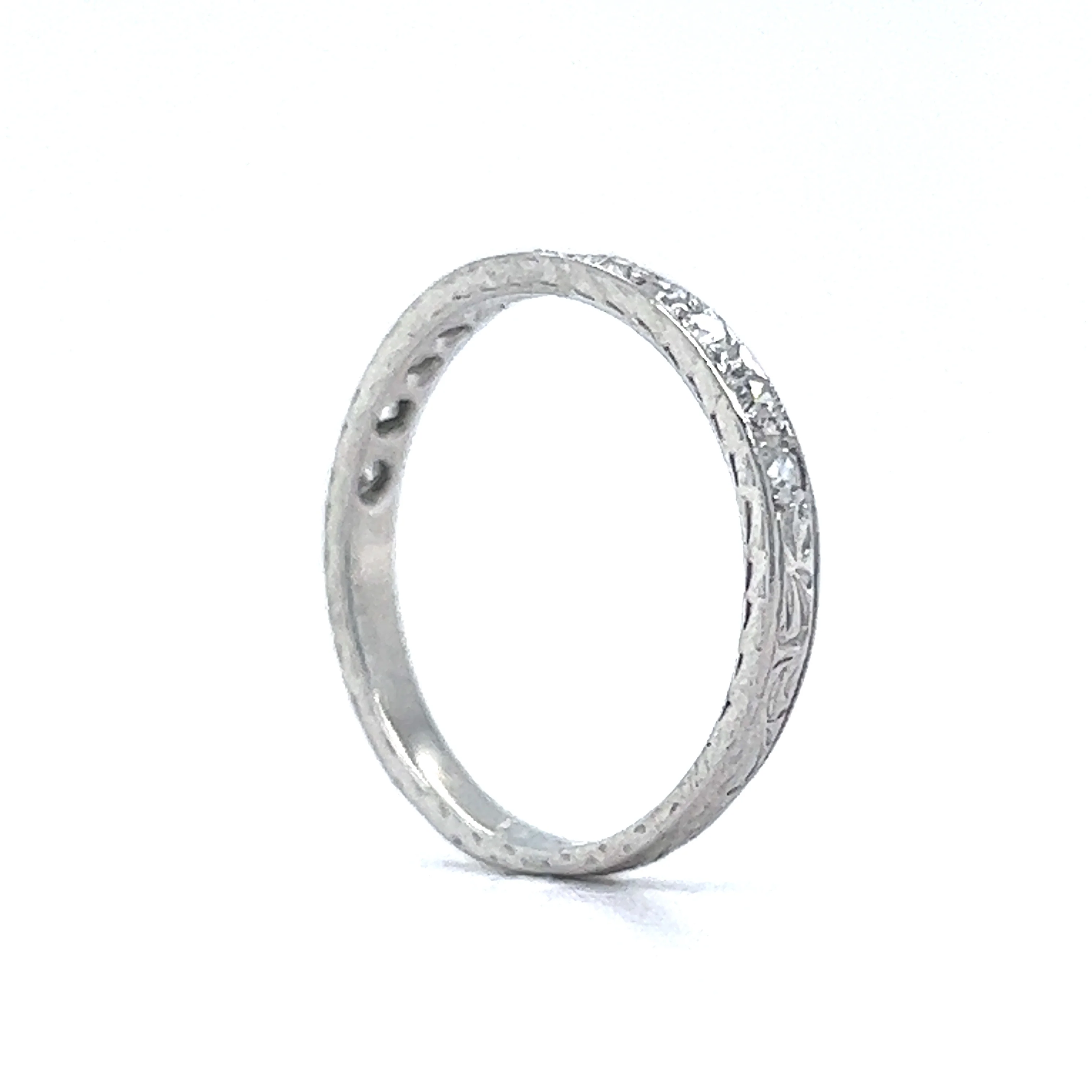 Vintage Art Deco Single Cut Diamond Wedding Band in Platinum - Image 5