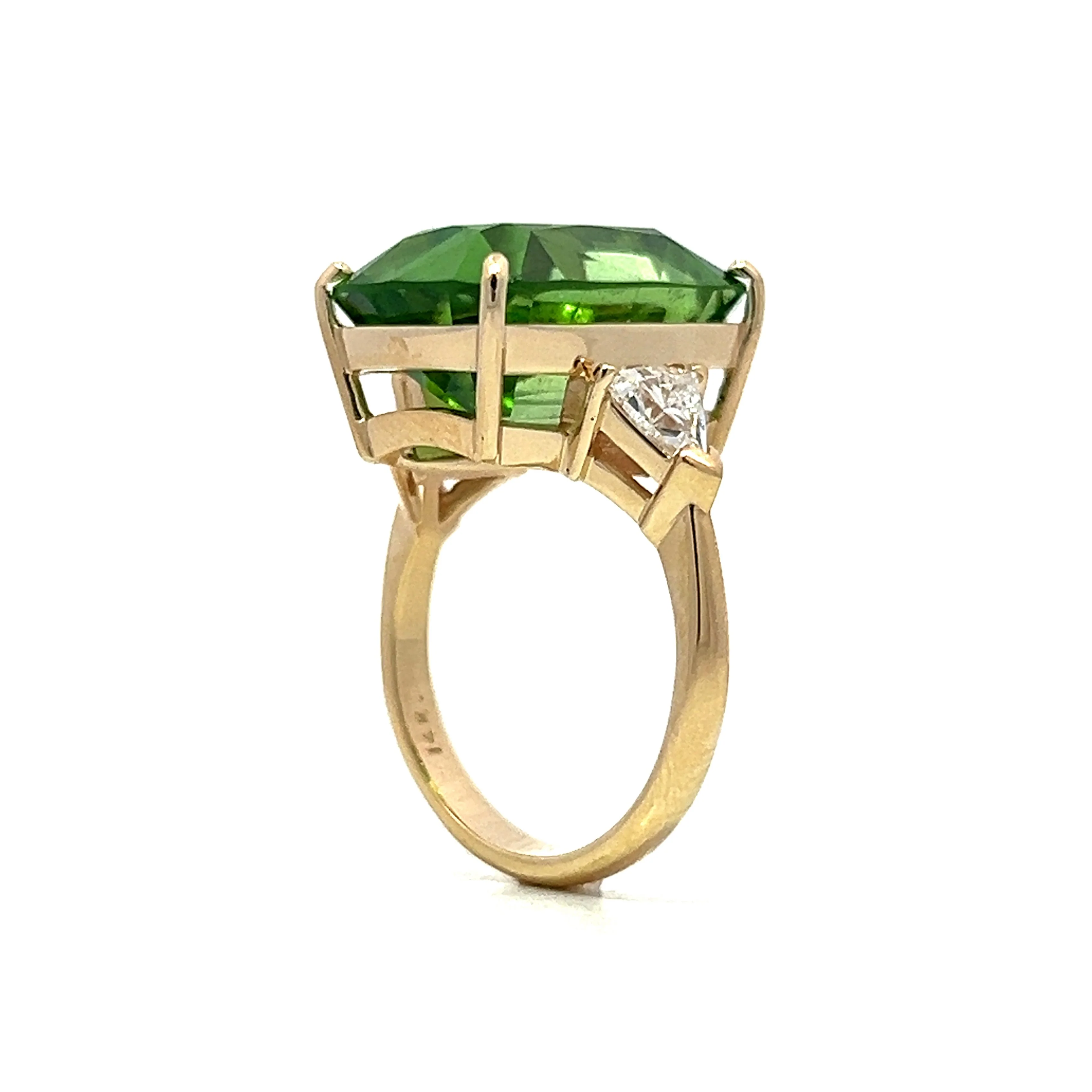 14.35 Emerald Cut Peridot & Diamond Ring in Yellow Gold - Image 5