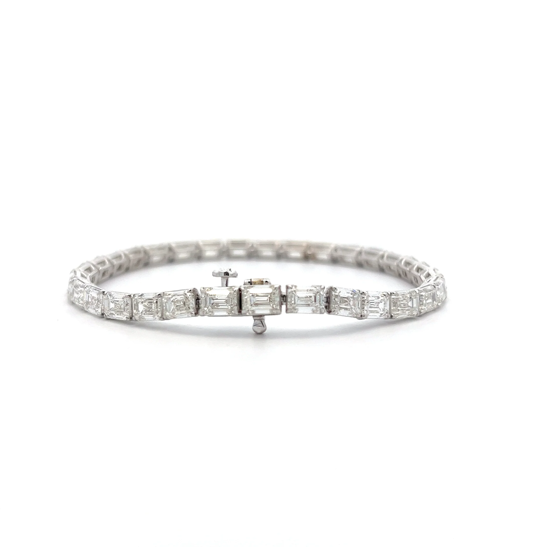 15.67 Emerald Cut Diamond Bracelet in 18k White Gold - Image 4