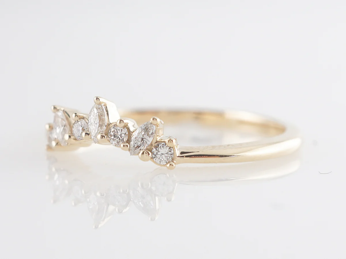 .16 Curved Diamond Wedding Band in 14k Yellow Gold - Image 2