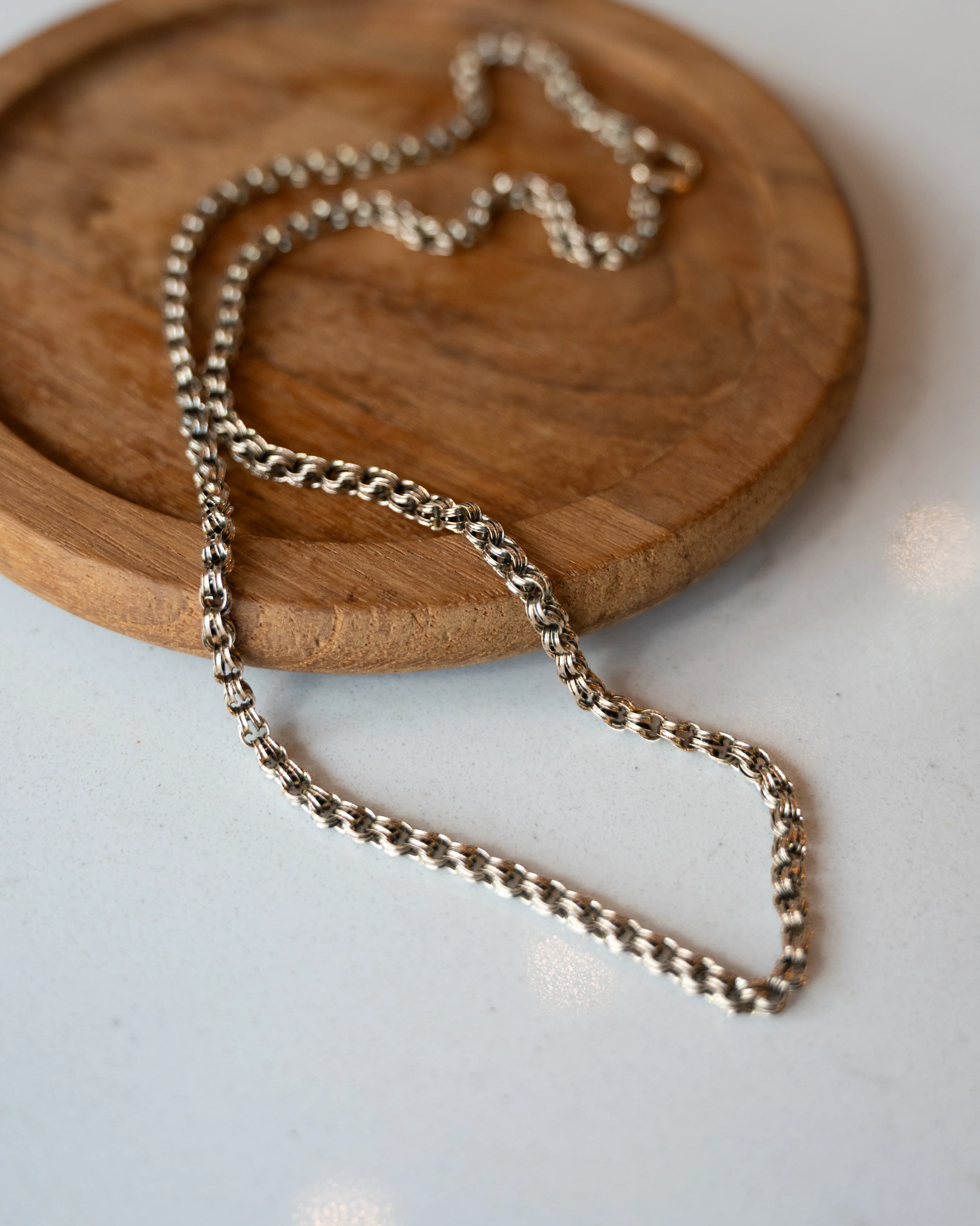 17 Inch Antique Victorian Rolo Chain Necklace in 14k - Image 5