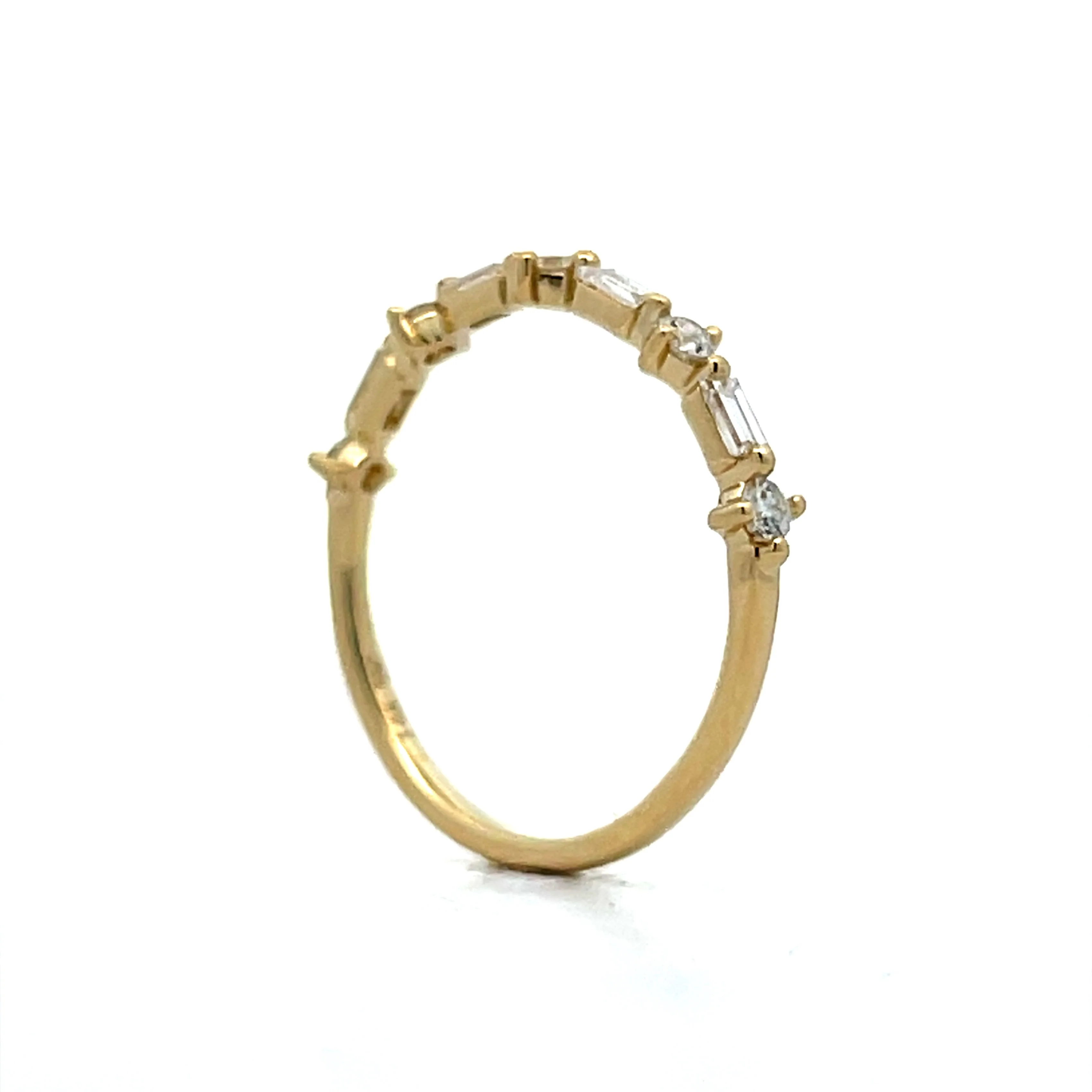 .17 Round Brilliant & Baguette Wedding Band in 14k - Image 5