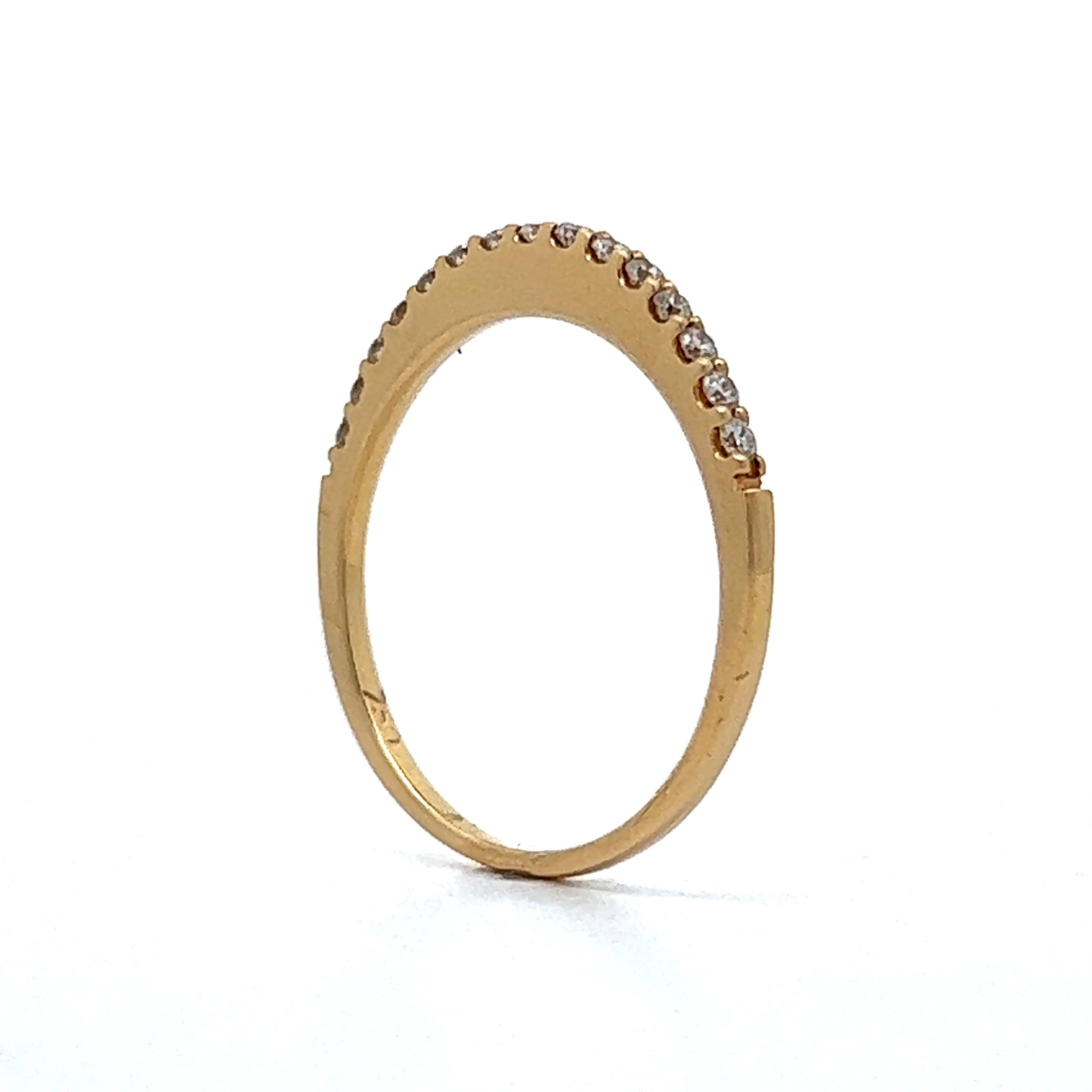 .17 Thin Diamond Wedding Band in 14k Yellow Gold - Image 5