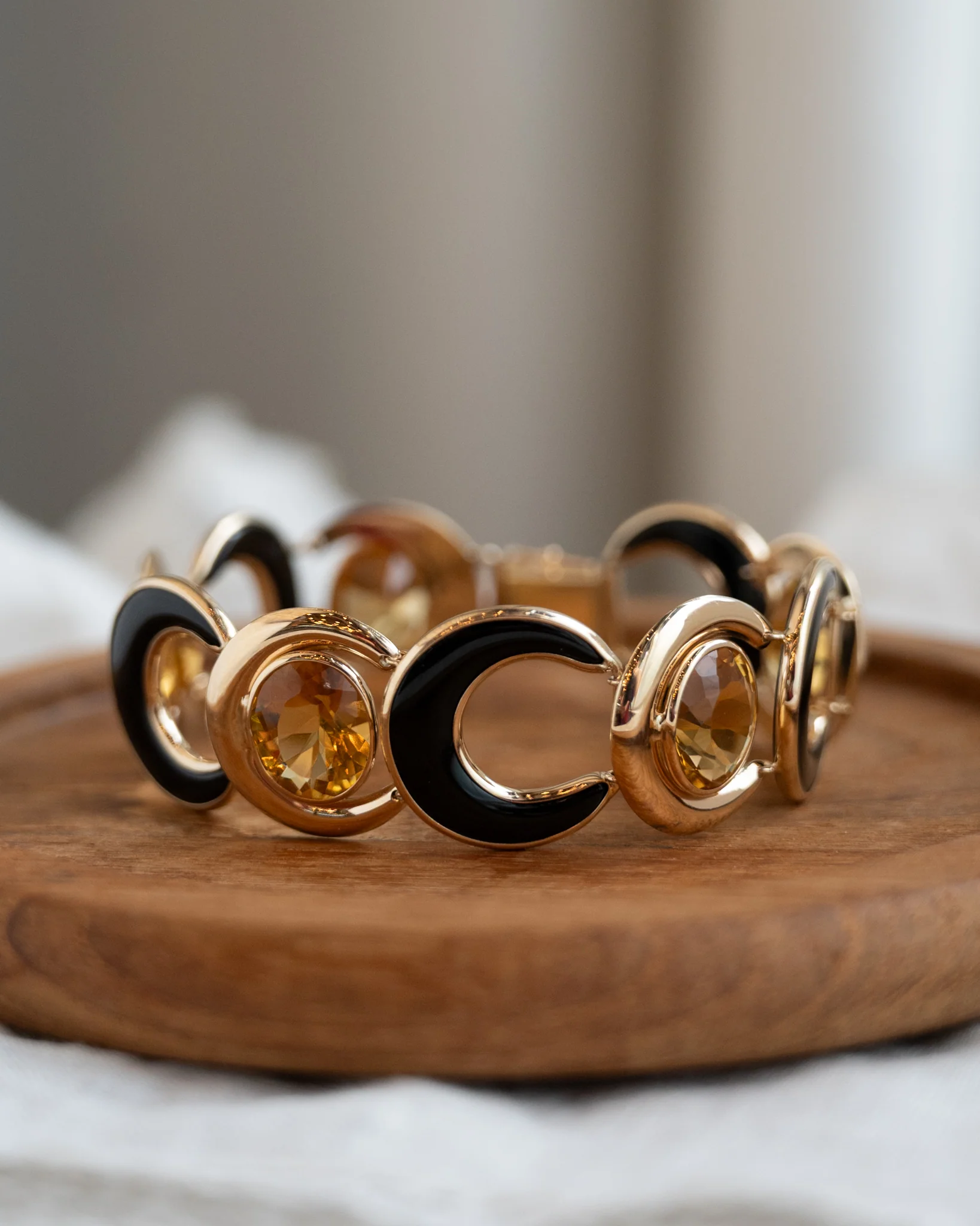 18.35 Oval Citrine & Onyx Statement Bracelet in 14k - Image 6
