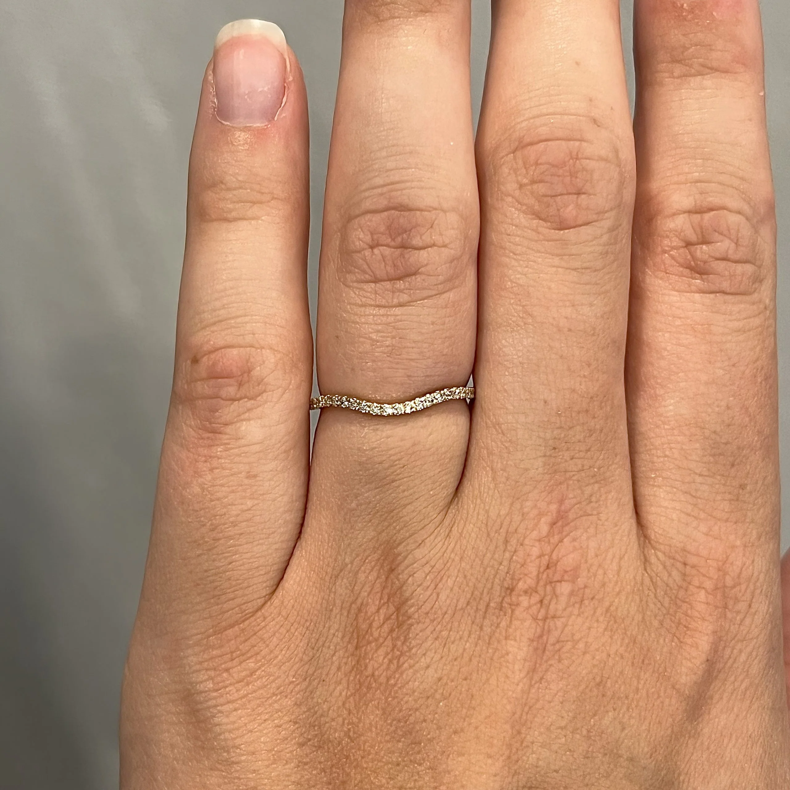 .18 Curved Diamond Wedding Band in Yellow Gold - Image 6