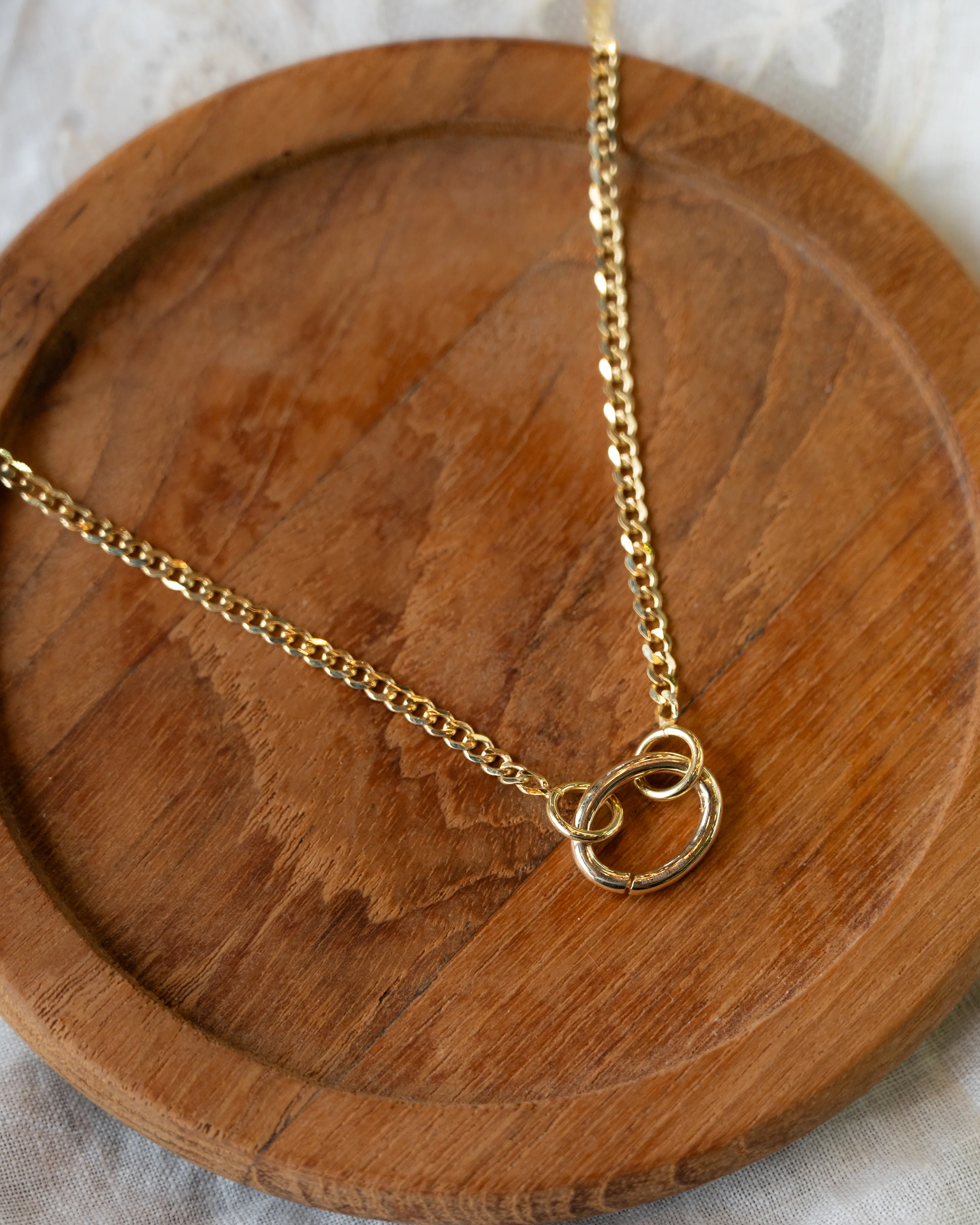 18" Flat Curb Link Pendant Necklace in 14k Yellow Gold - Image 4