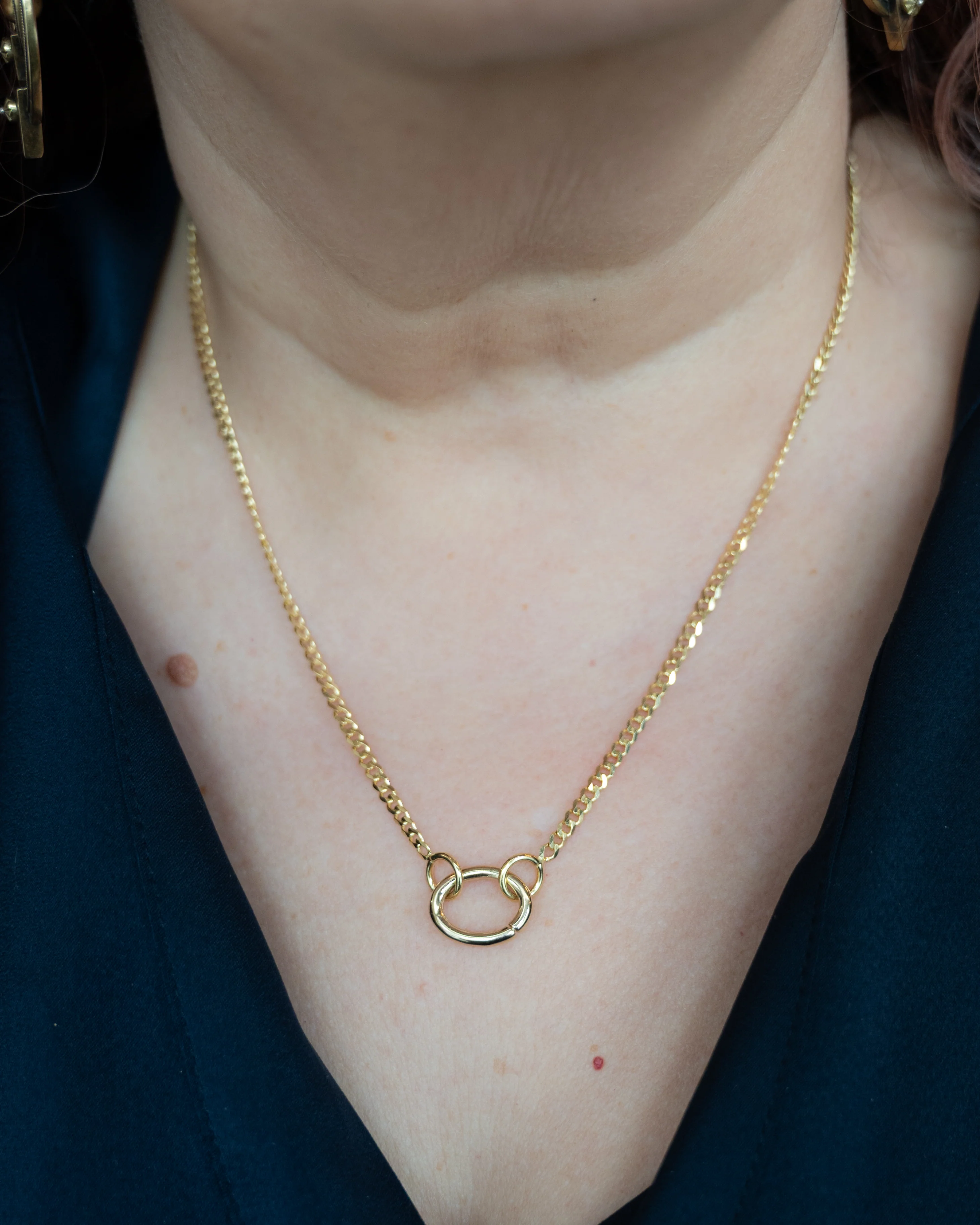 18" Flat Curb Link Pendant Necklace in 14k Yellow Gold - Image 5