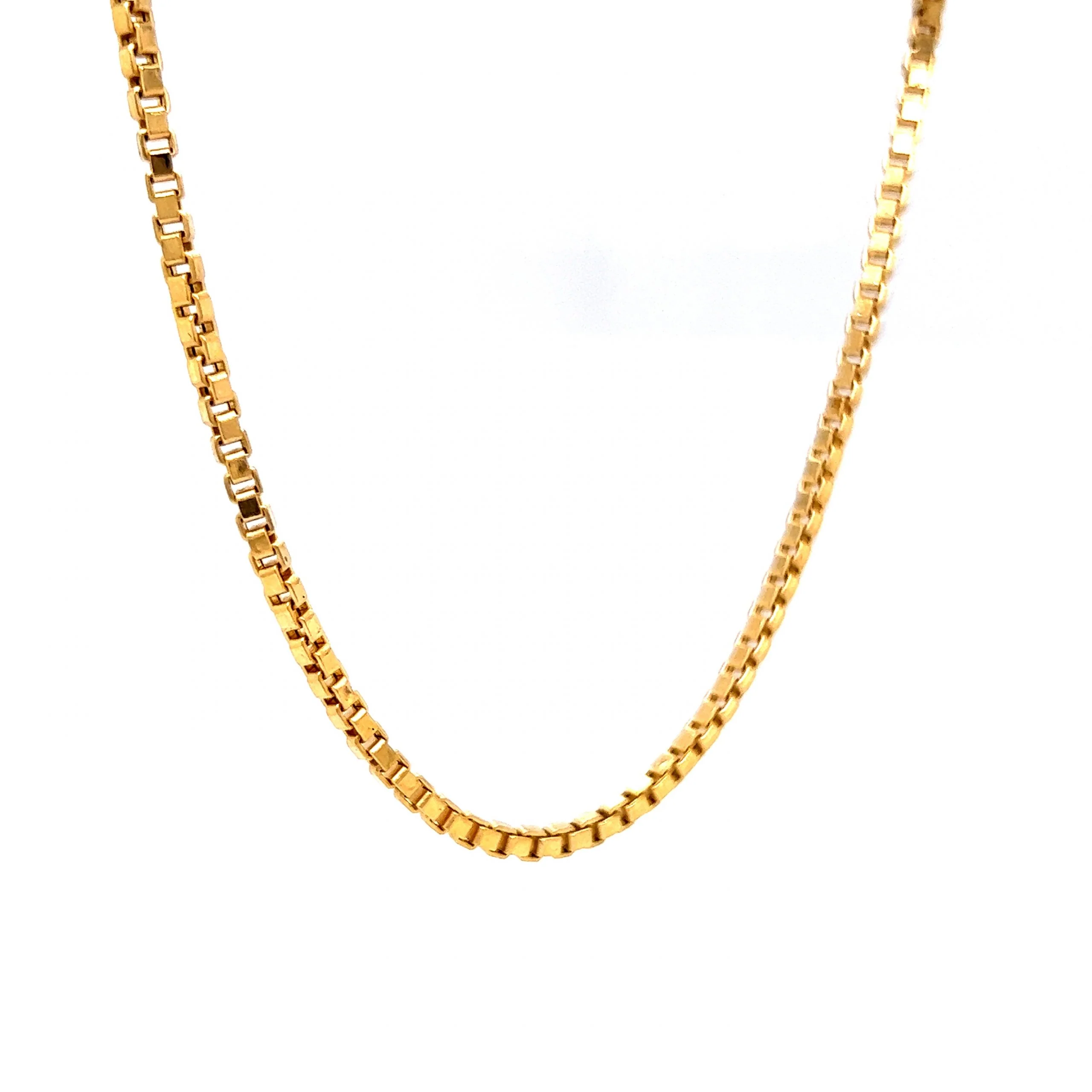 18 Inch Box Chain Necklace in 14k Yellow Gold - Image 3