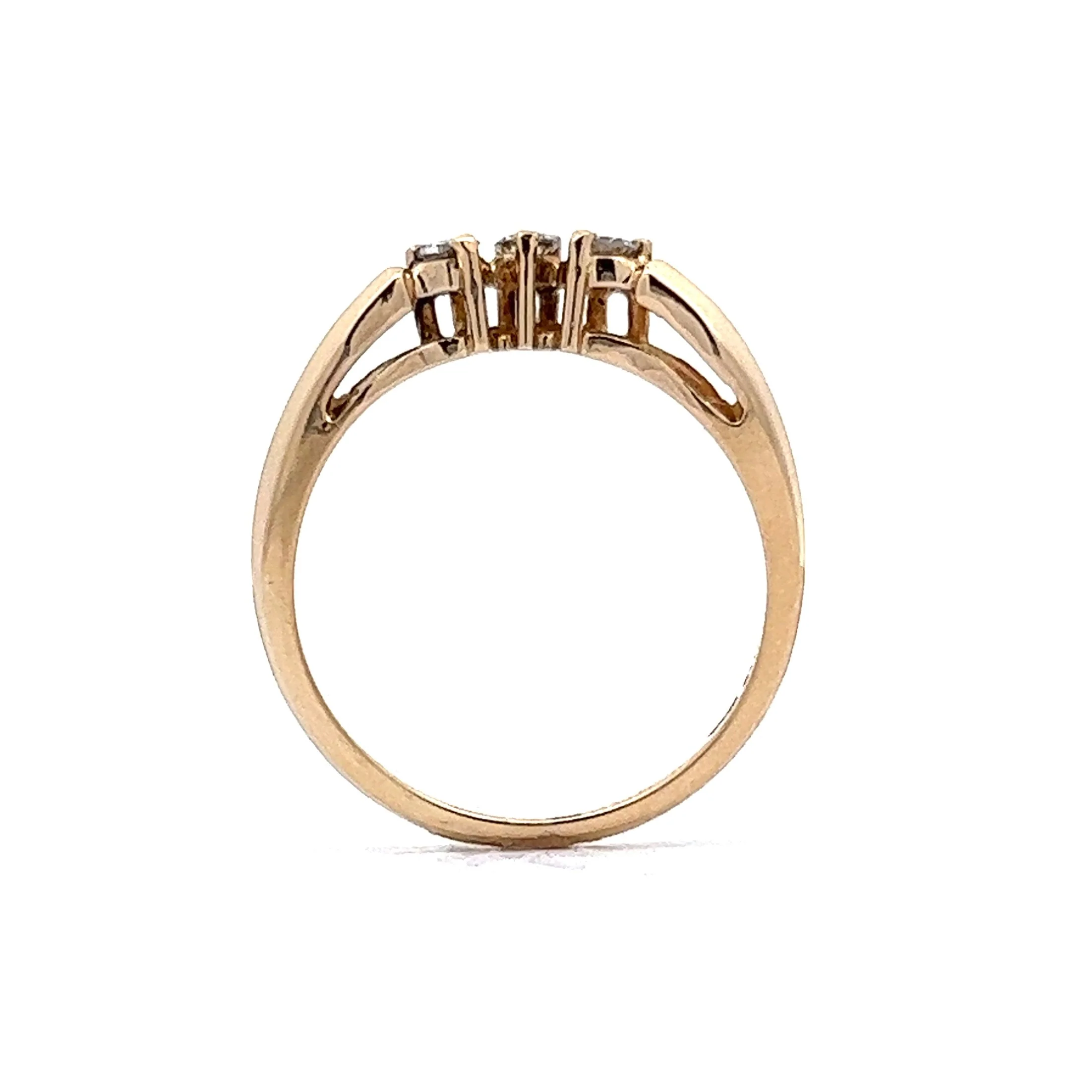 .18 Three Stone Contoured Wedding Band in 14k Yellow Gold - Image 4