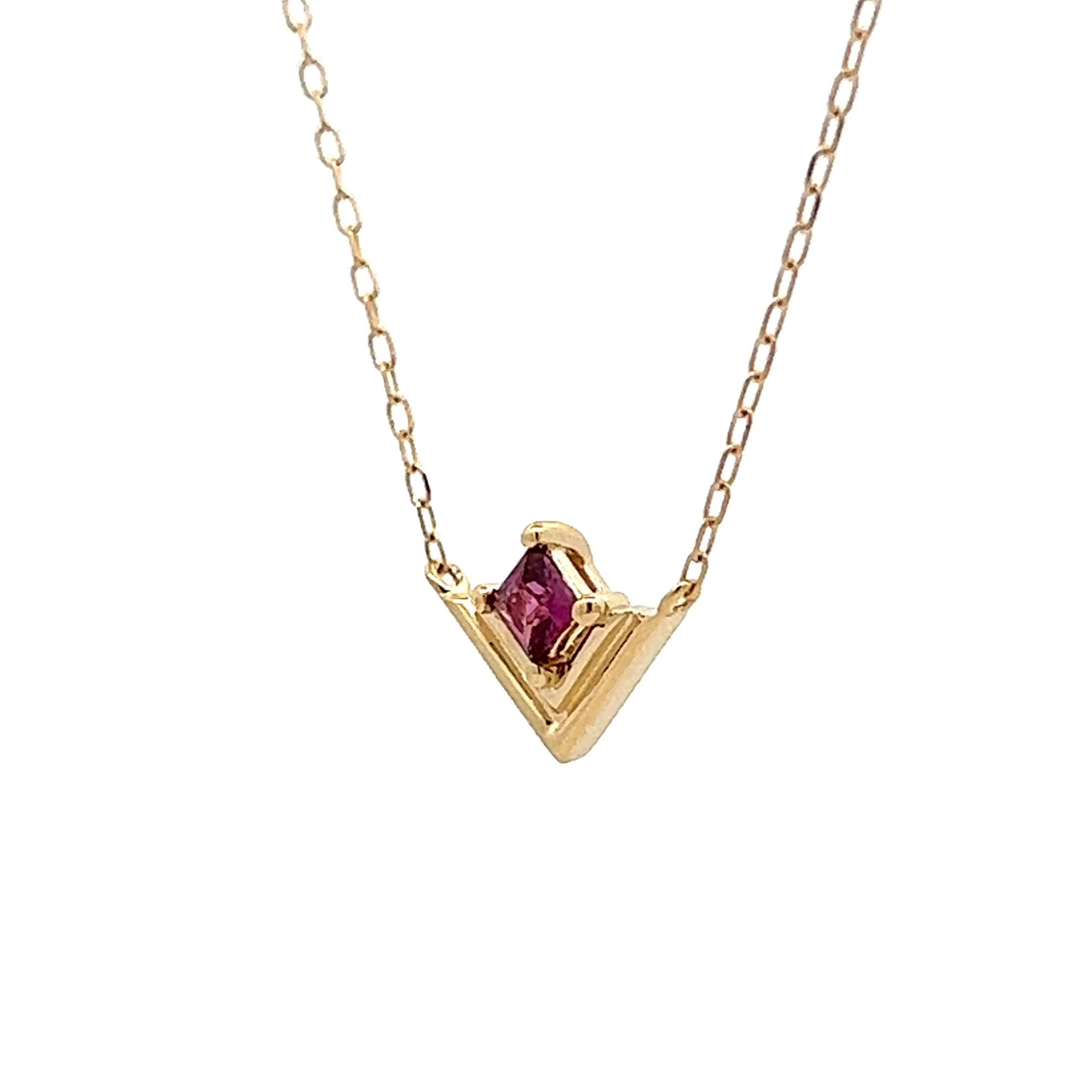 .19 Pink Tourmaline Pendant Necklace in Yellow Gold - Image 2