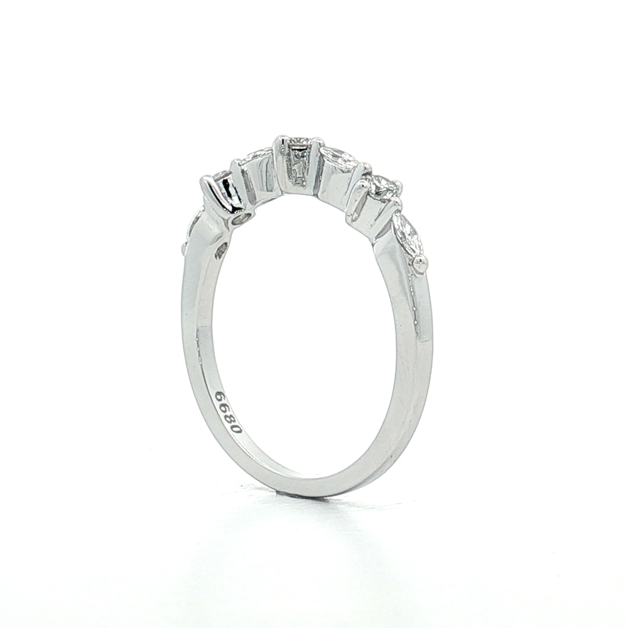 .19 Round & Marquise Diamond Wedding Band 18k - Image 5