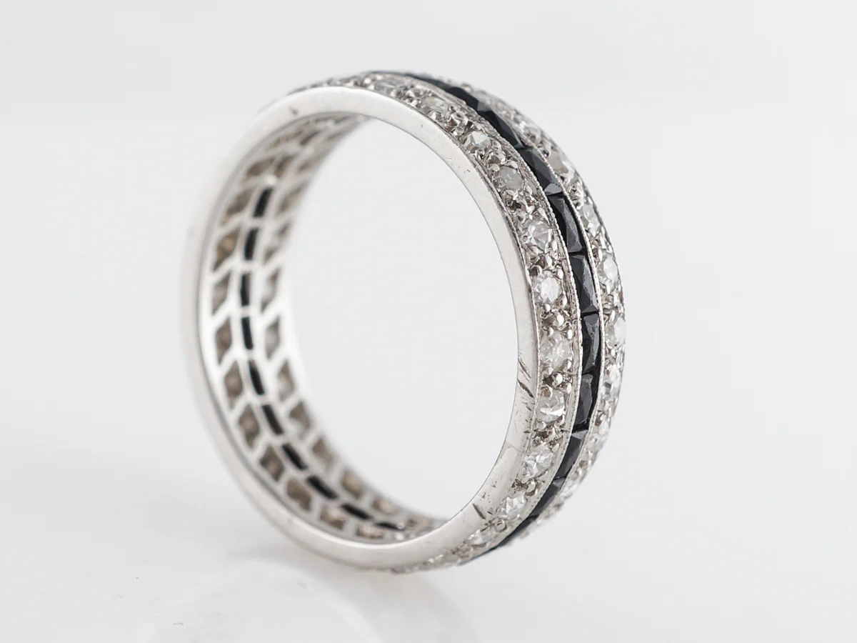 1920's Diamond & Sapphire Wedding Band in 18K White Gold - Image 5