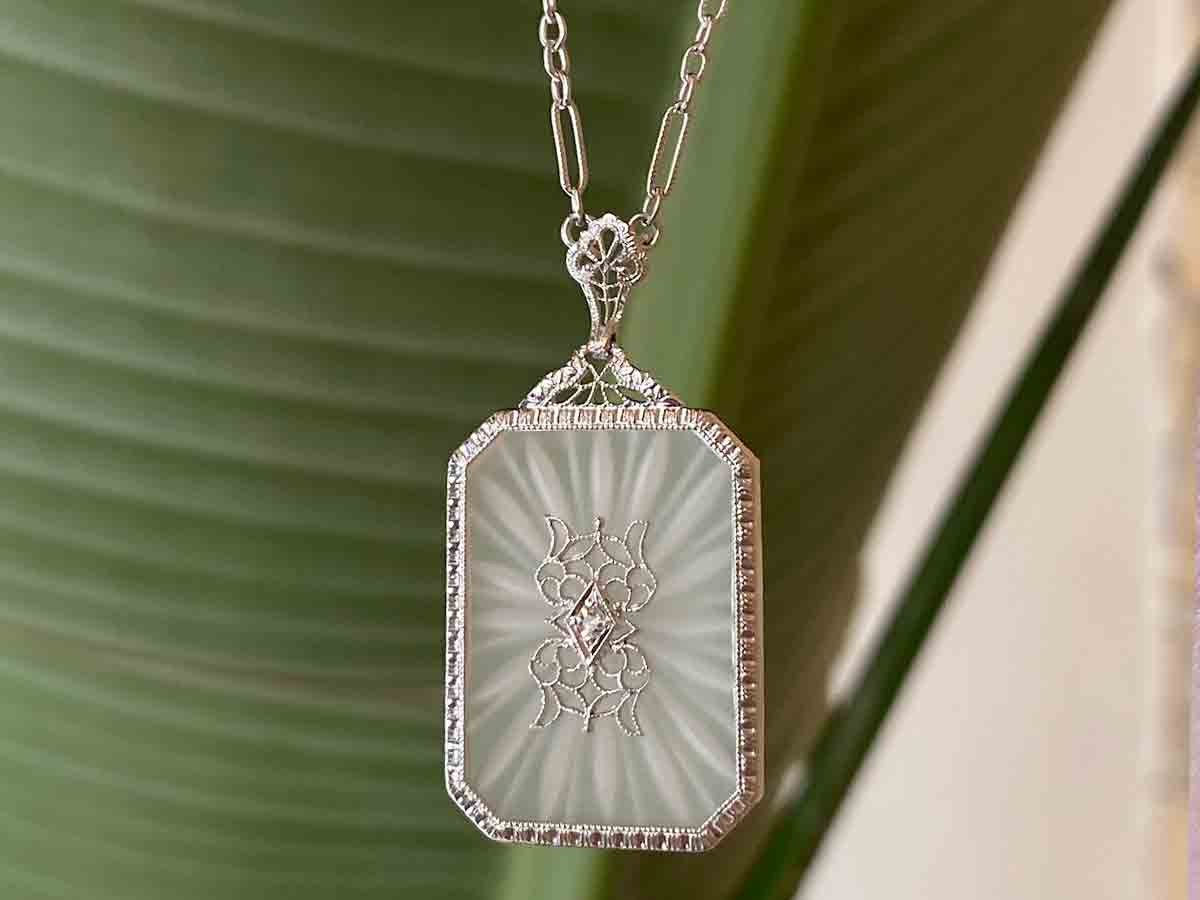1920's Filigree Necklace w/ Diamond & Glass Camphor in 14k - Image 3