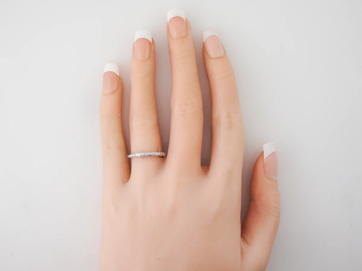 1920's Art Deco Orange Blossom Wedding Band in White Gold - Image 4