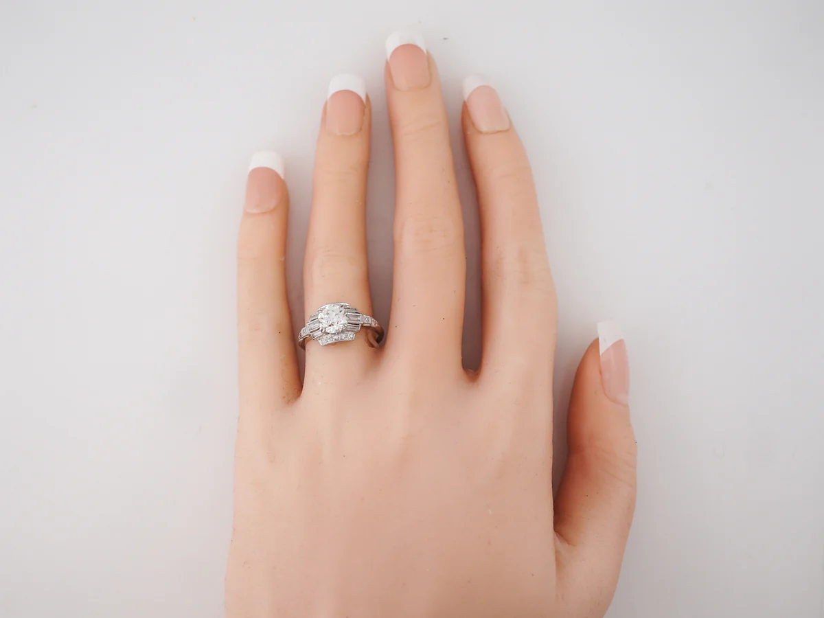 1930's Art Deco Diamond Engagement Ring in Platinum - Image 6