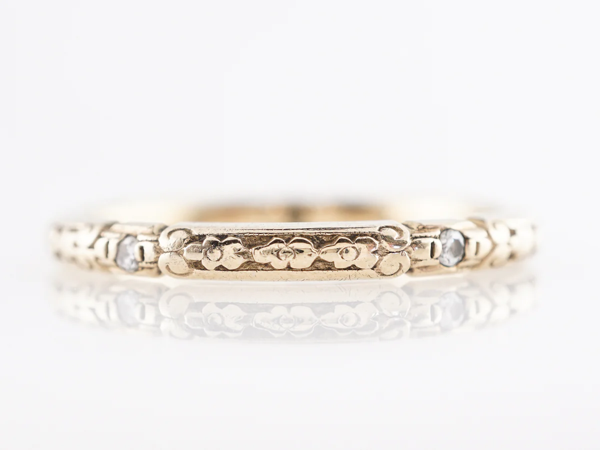 1930s Engraved Band w/ Single Cut Diamonds in 14k Yellow Gold - Image 2