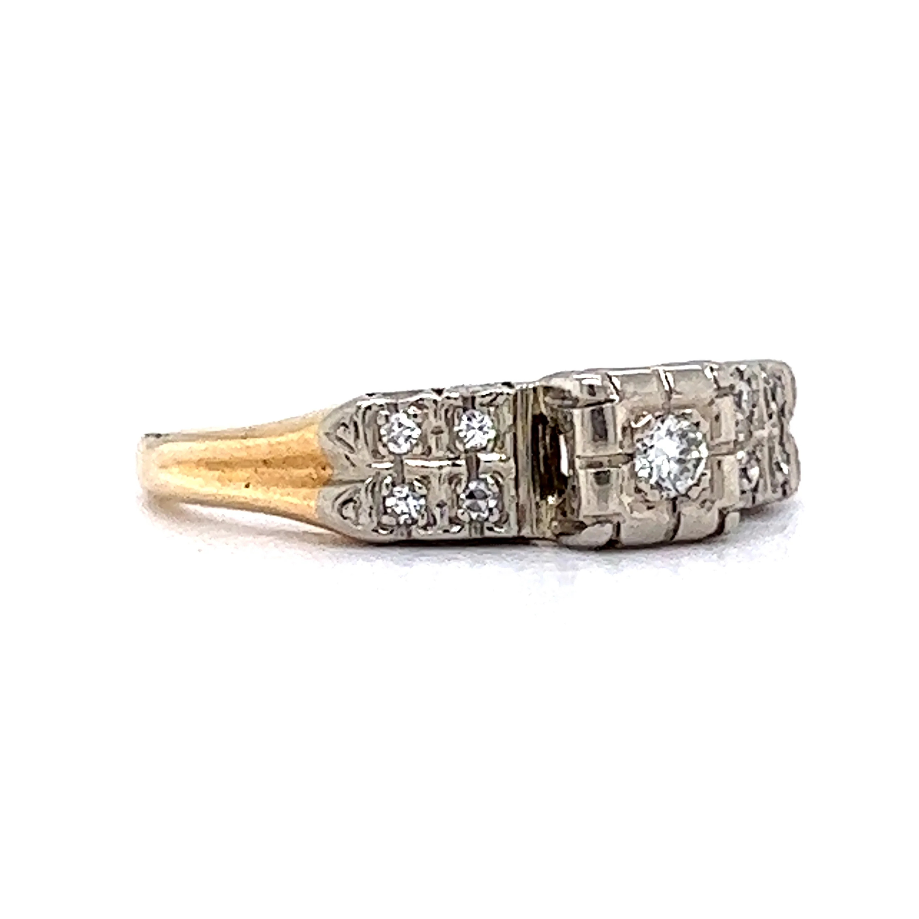 1940's Diamond Retro Engagement Ring in 14k Yellow Gold - Image 3