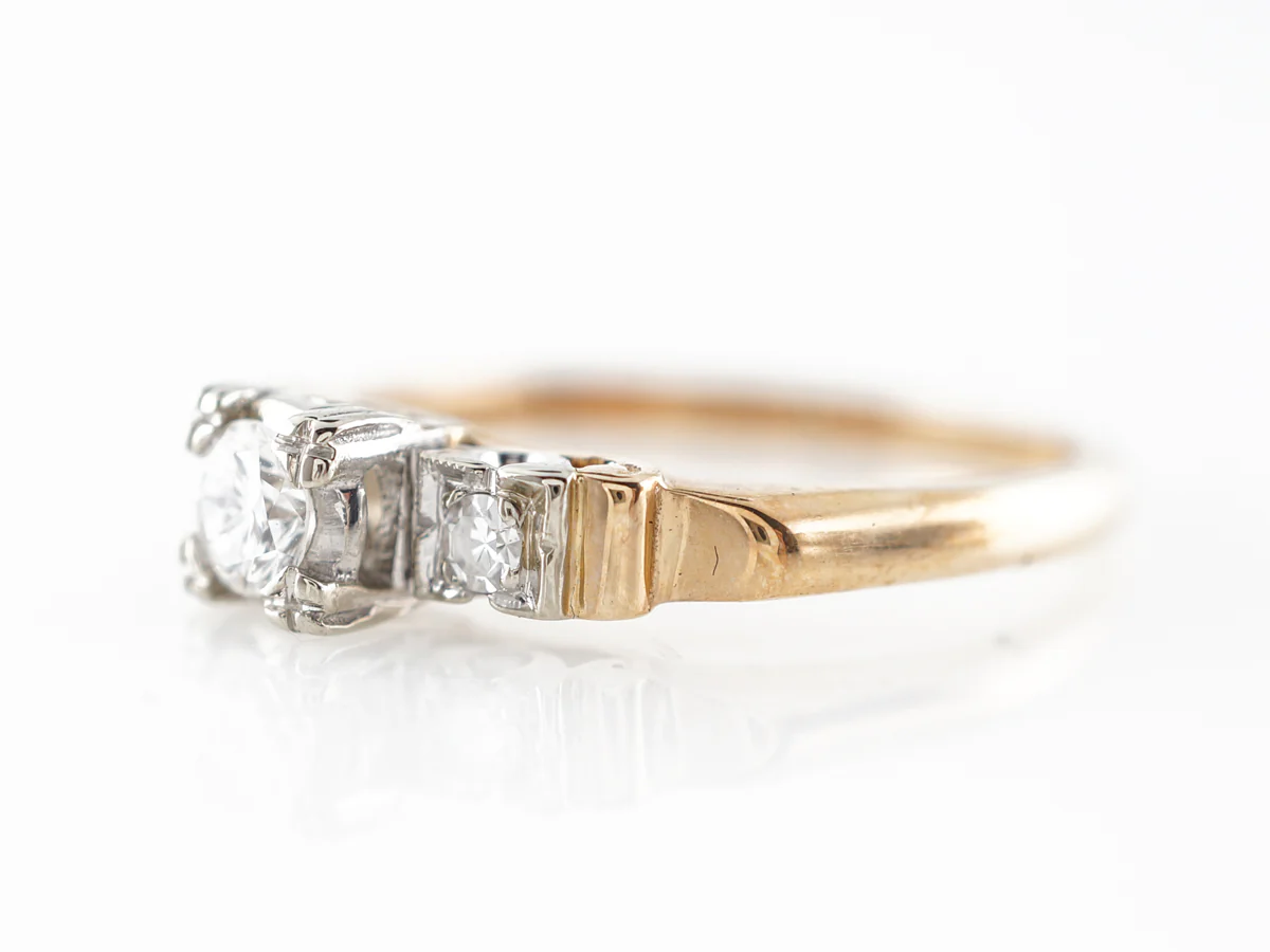 1940's Round Brilliant Cut Diamond Engagement Ring - Image 2