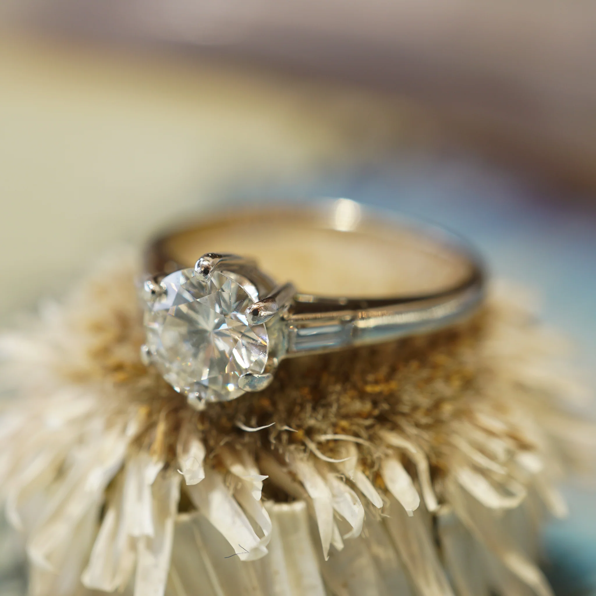1950's Round Brilliant Diamond Engagement Ring in 18k White Gold - Image 6