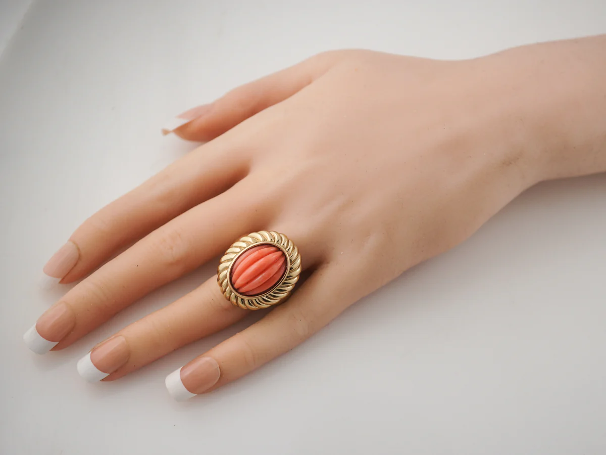 1960's Carved Coral Right Hand Ring in 14k Yellow Gold - Image 7