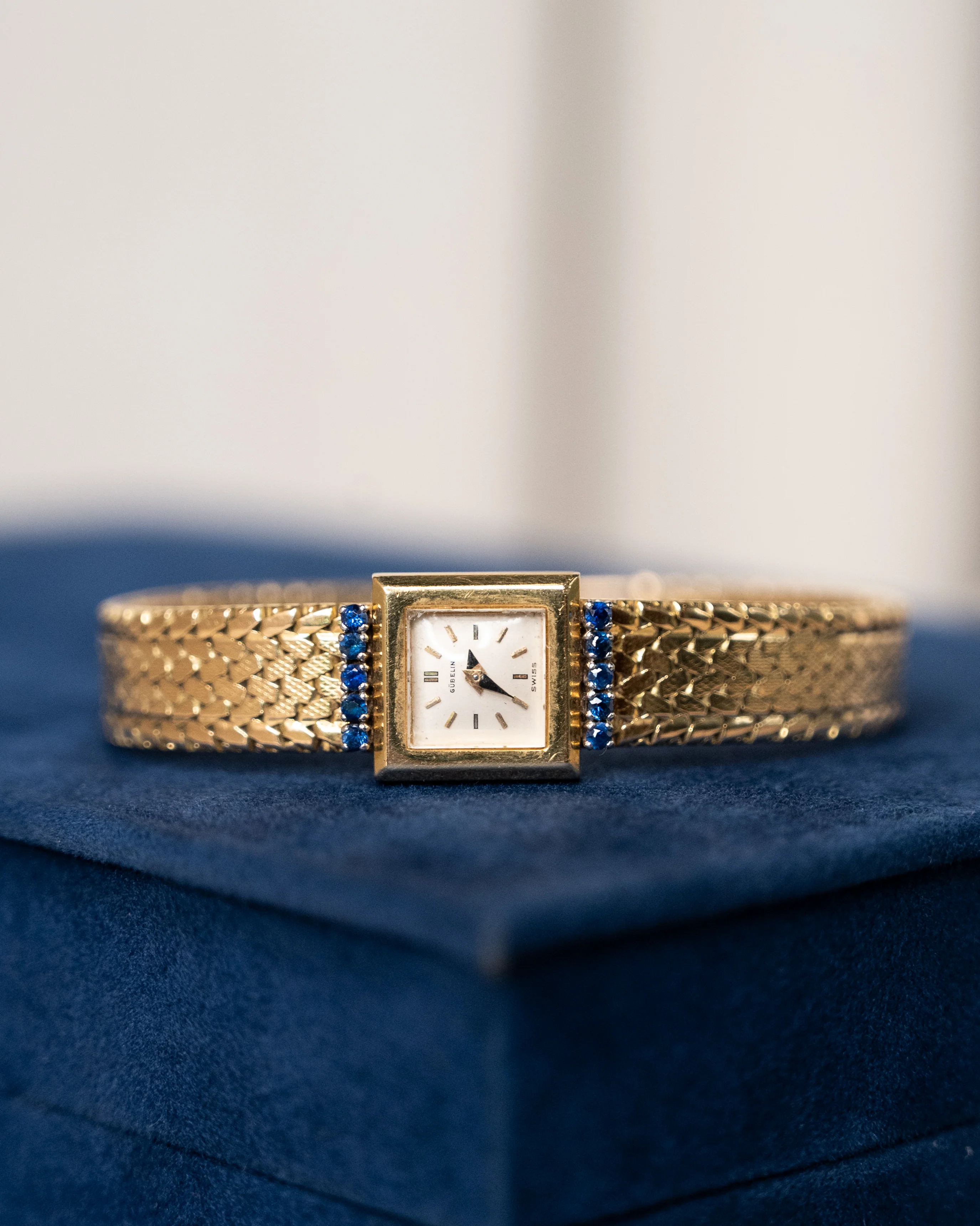 1970s Gubelin Swiss Ladies Watch 18k Yellow Gold - Image 5