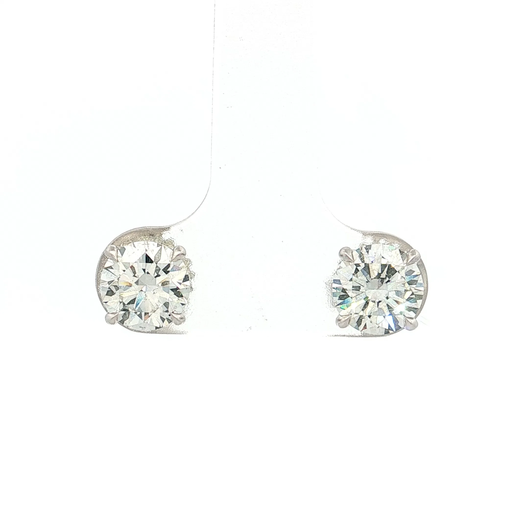 2.00 Diamond Stud Earrings 18k White Gold