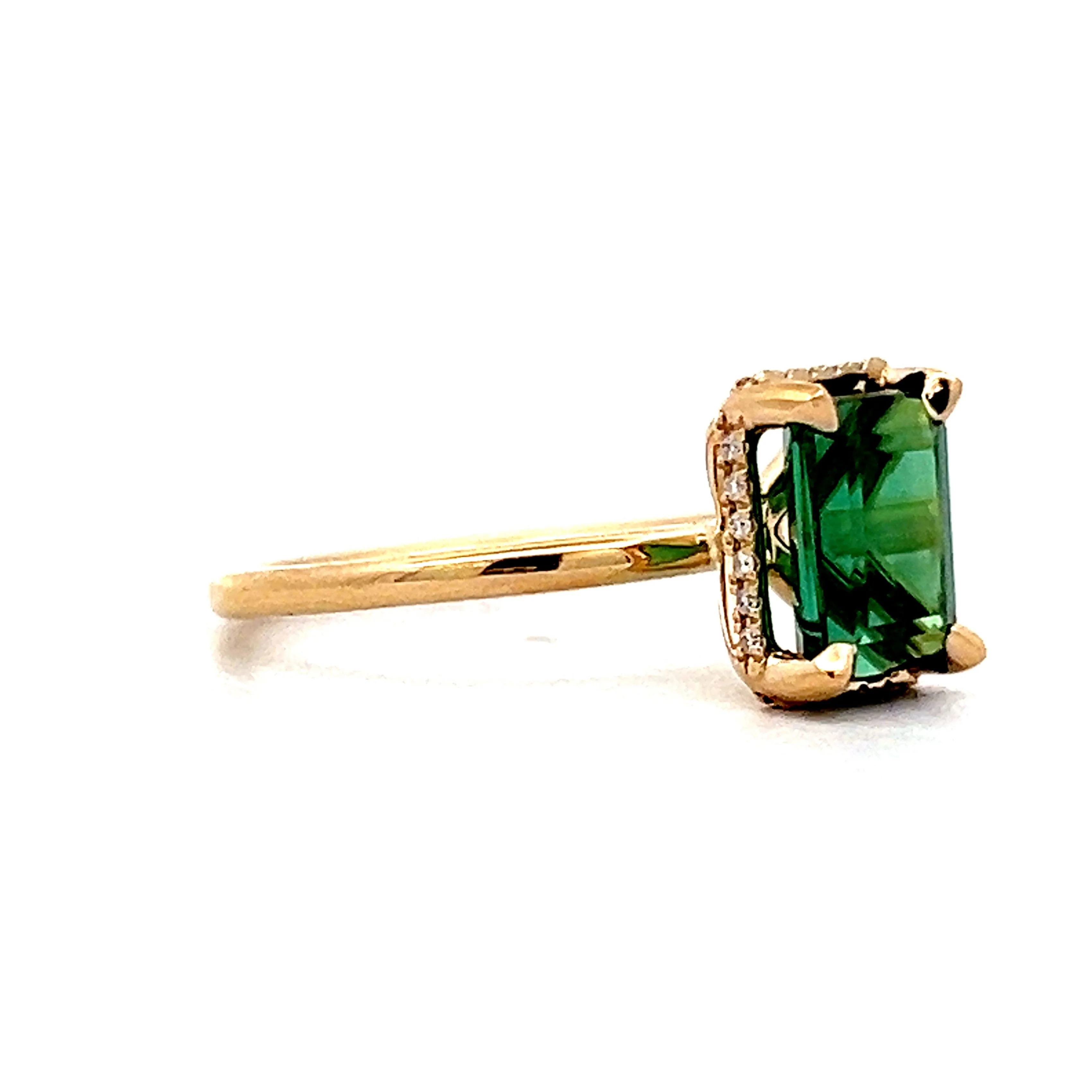 2.00 Green Tourmaline Solitaire Engagement Ring in Yellow Gold - Image 3