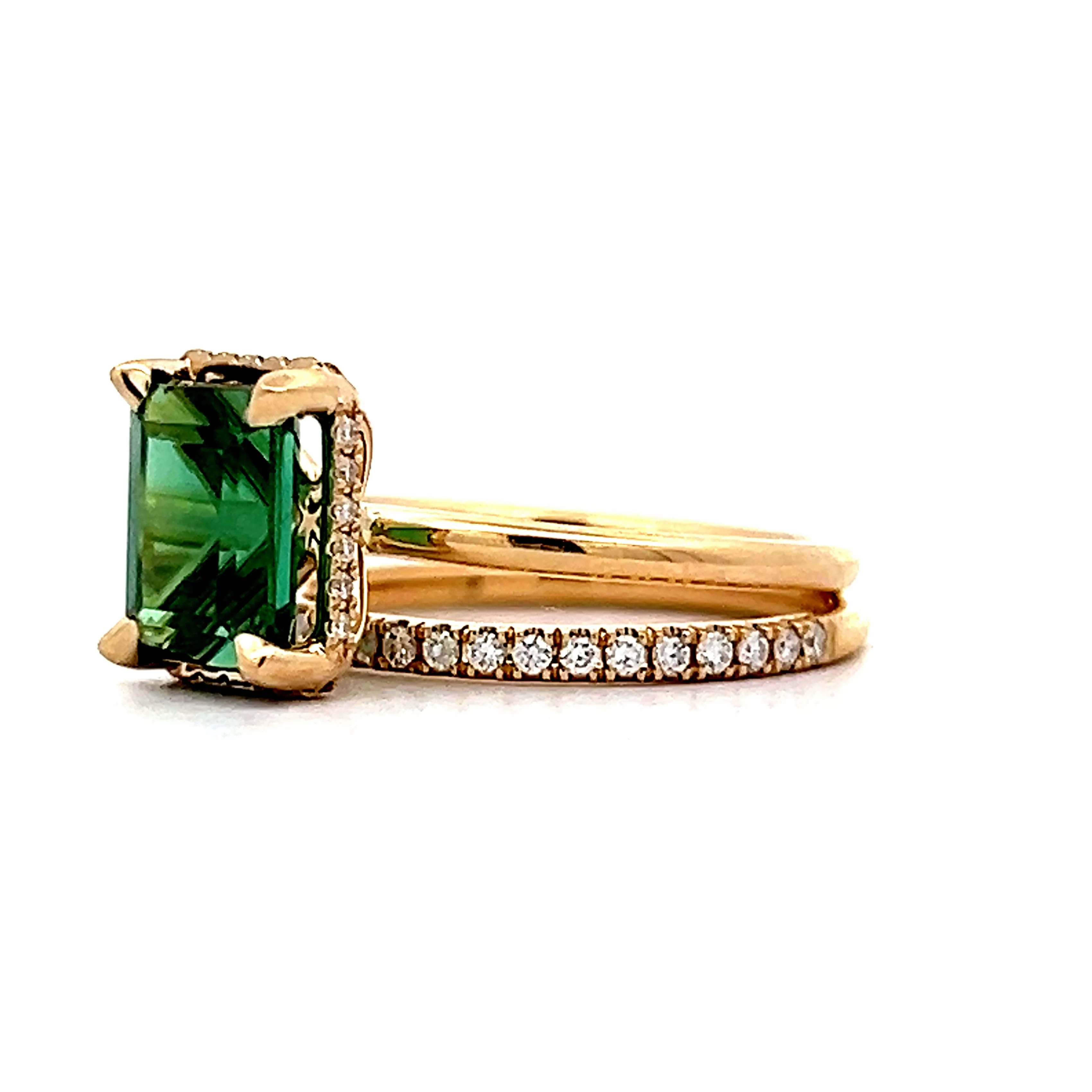 2.00 Green Tourmaline Solitaire Engagement Ring in Yellow Gold - Image 7