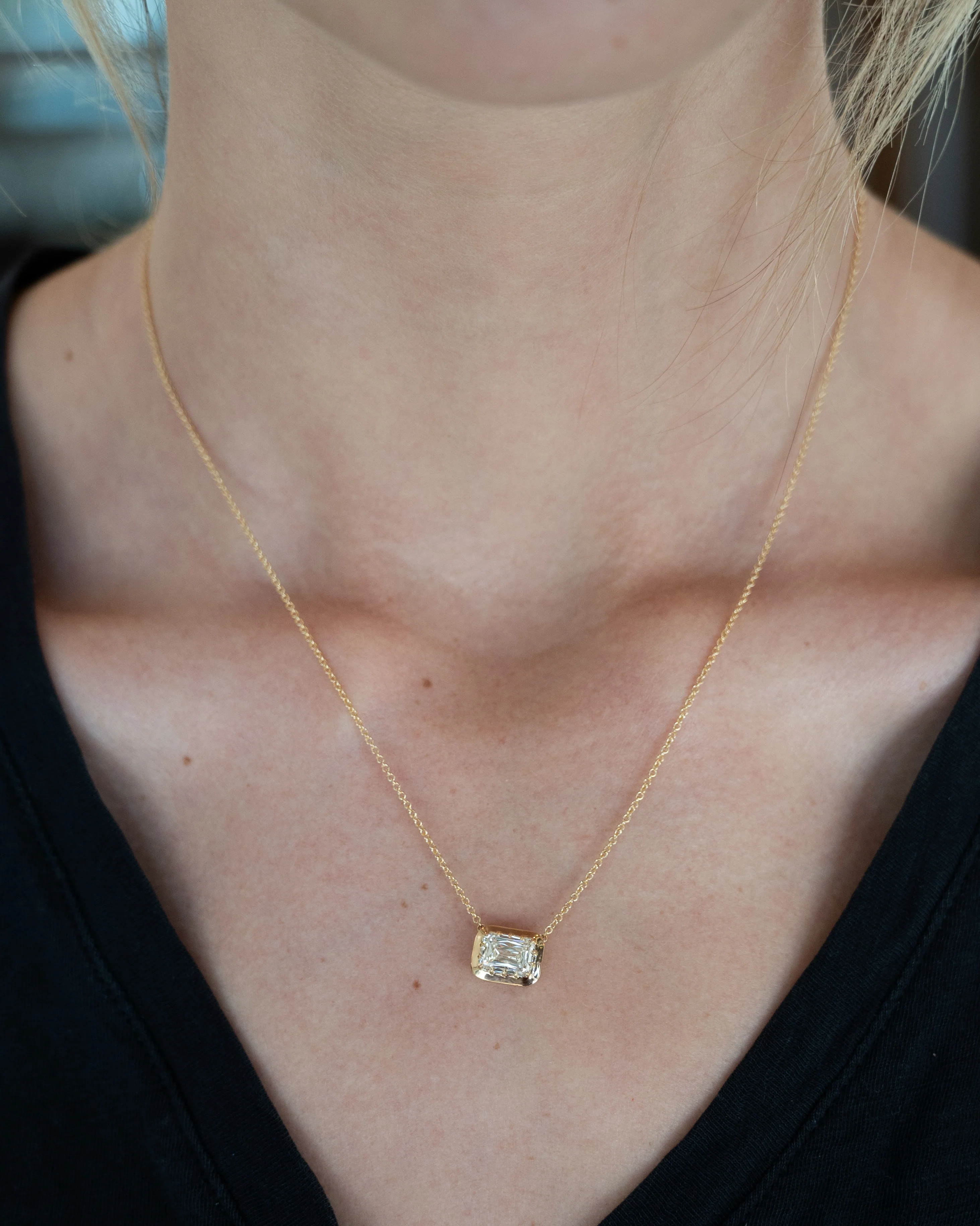 2.01 Emerald Cut Diamond Pendant Necklace 18k - Image 6